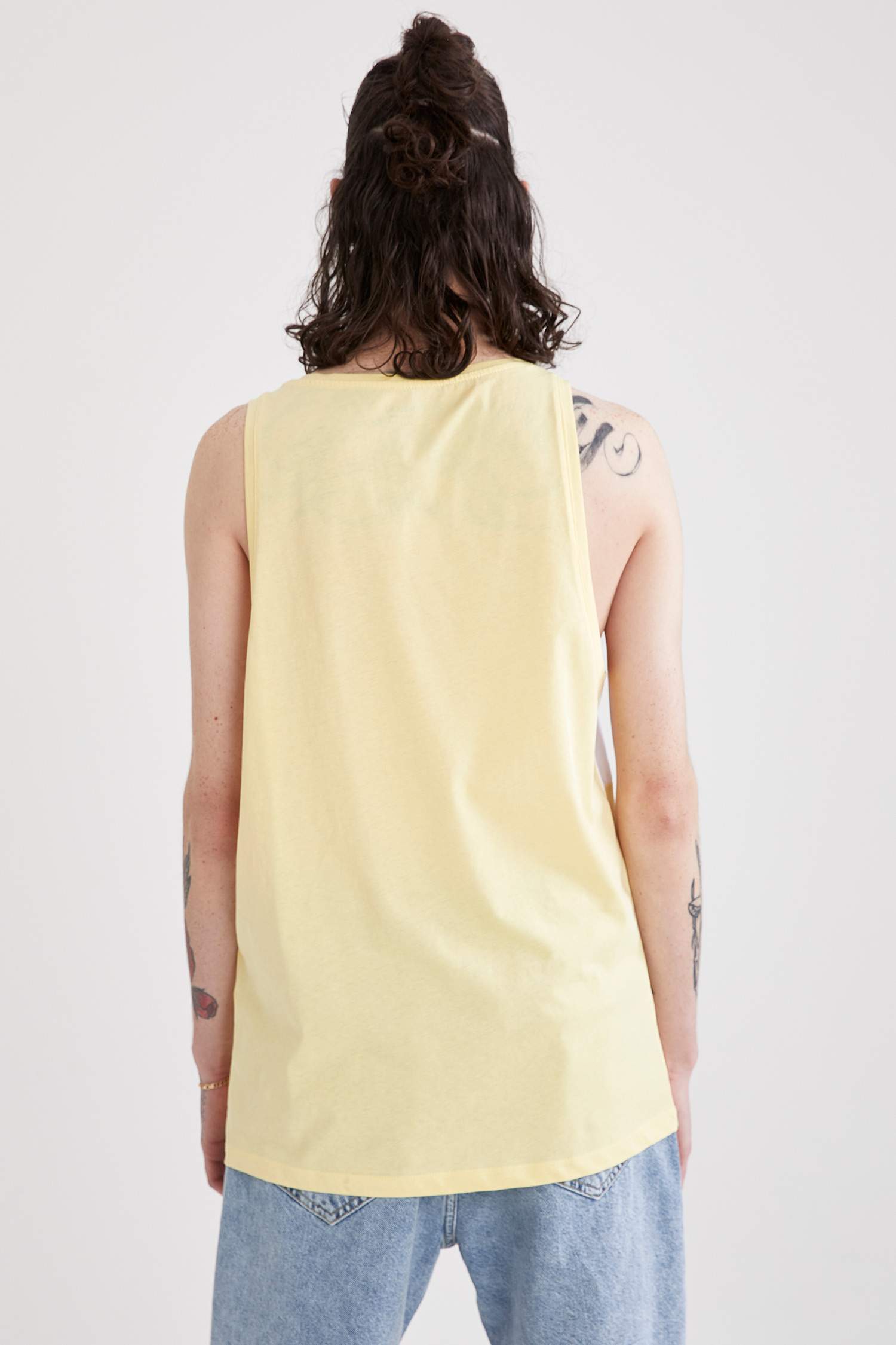 Slim Fit Baskılı Kolsuz Atlet