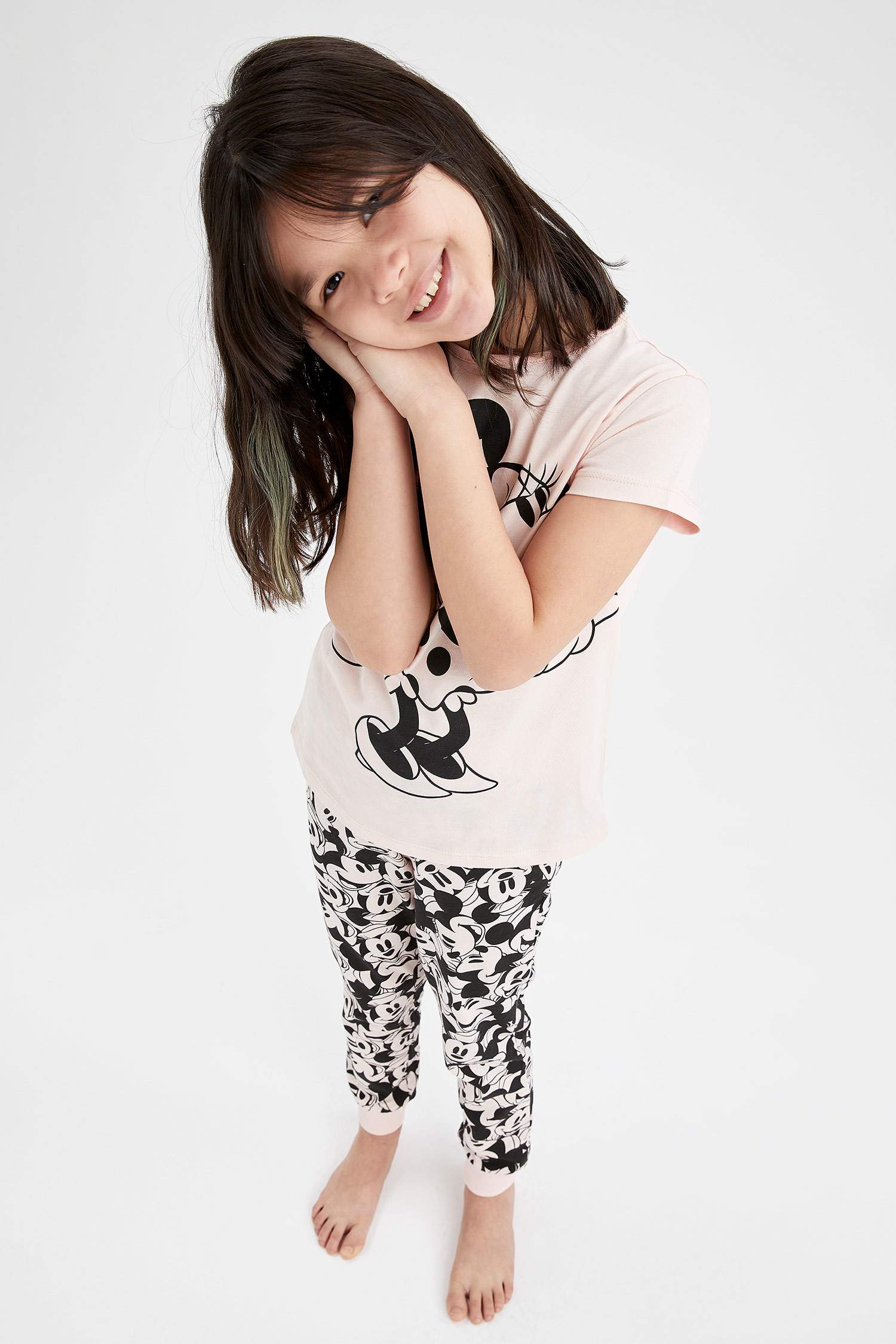 Kız Çocuk Minnie Mouse Lisanslı Pamuklu Pijama Takımı