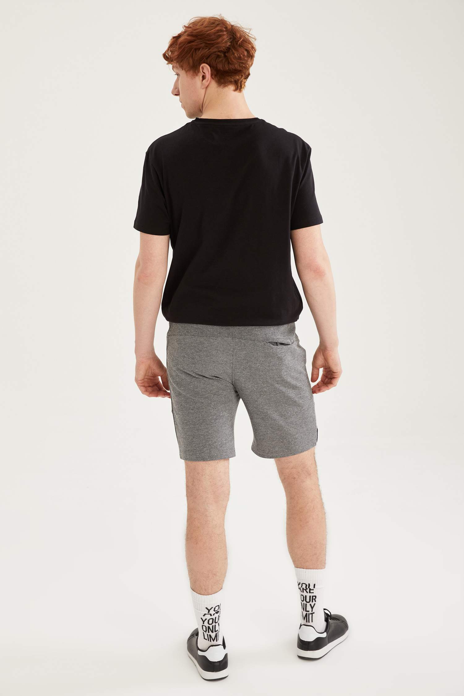 Slim Fit Beli Bağcıklı Basic Şort