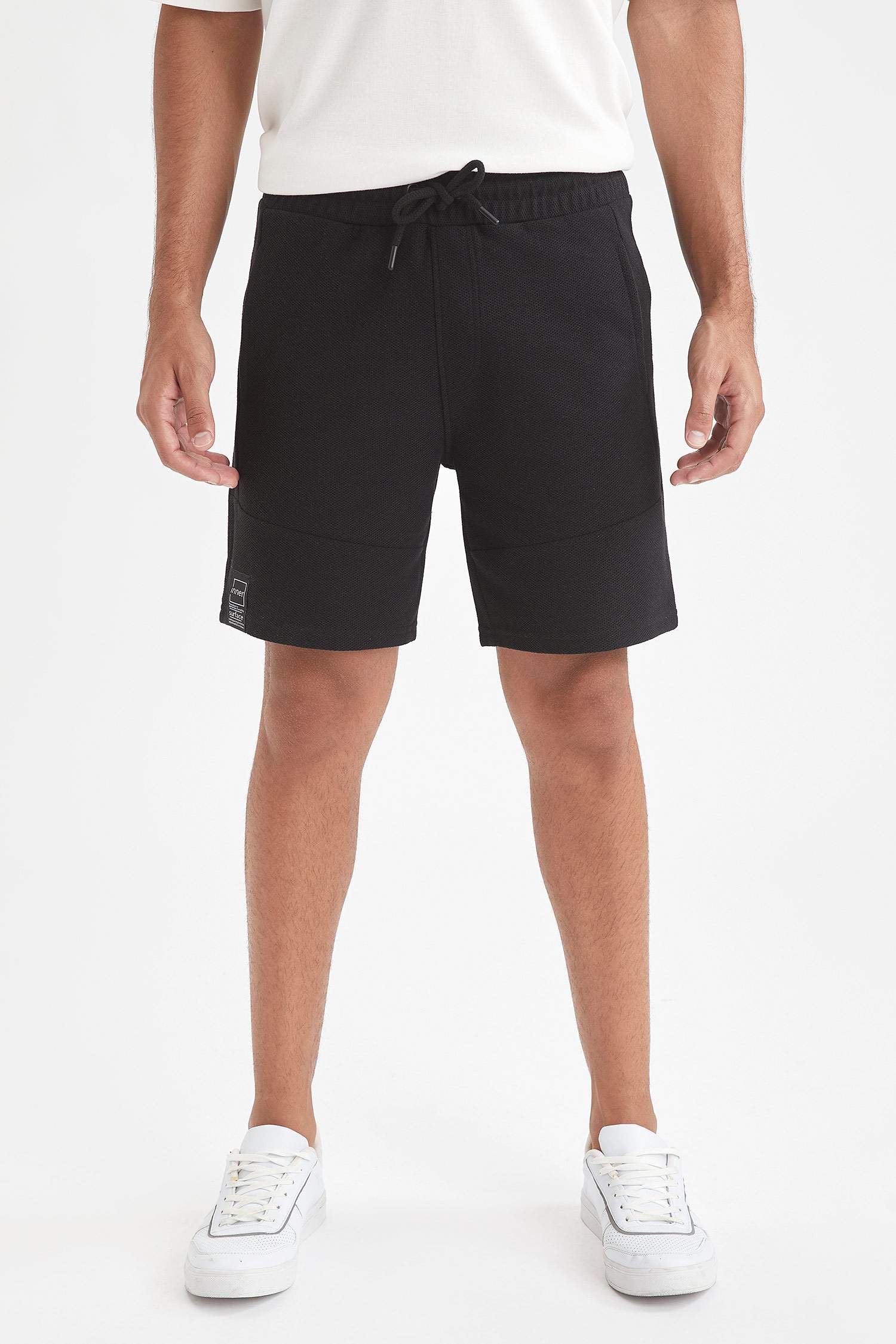 Slim Fit Beli Bağcıklı Basic Şort