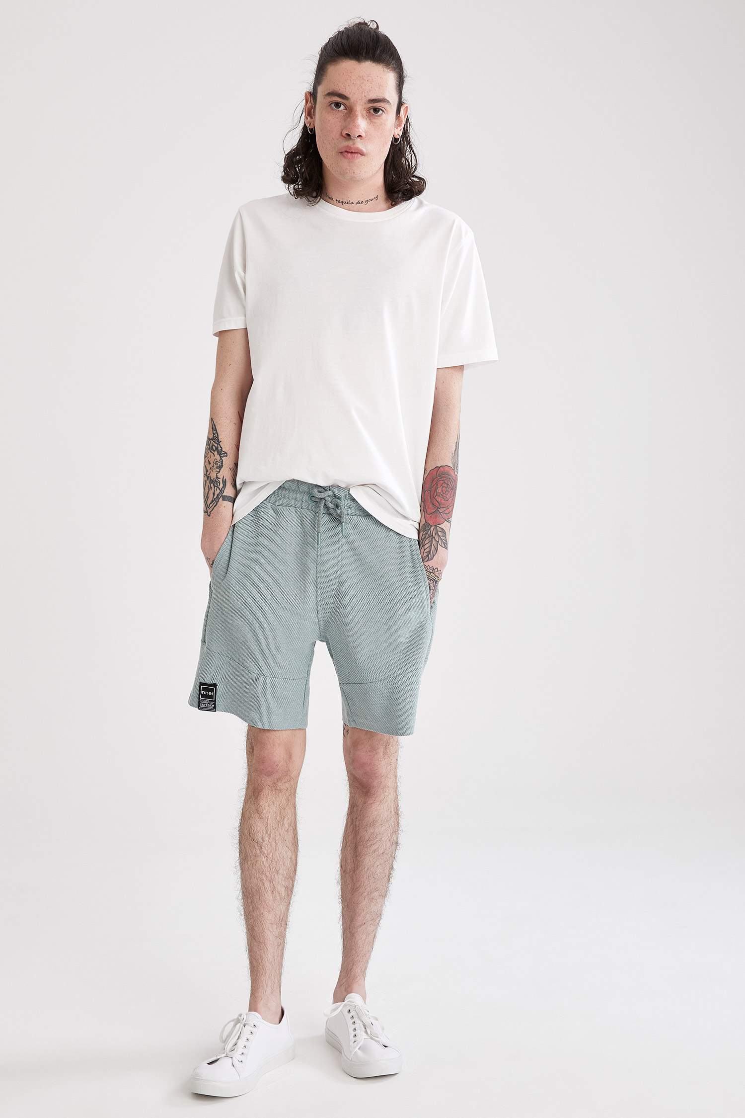 Slim Fit Beli Bağcıklı Basic Şort