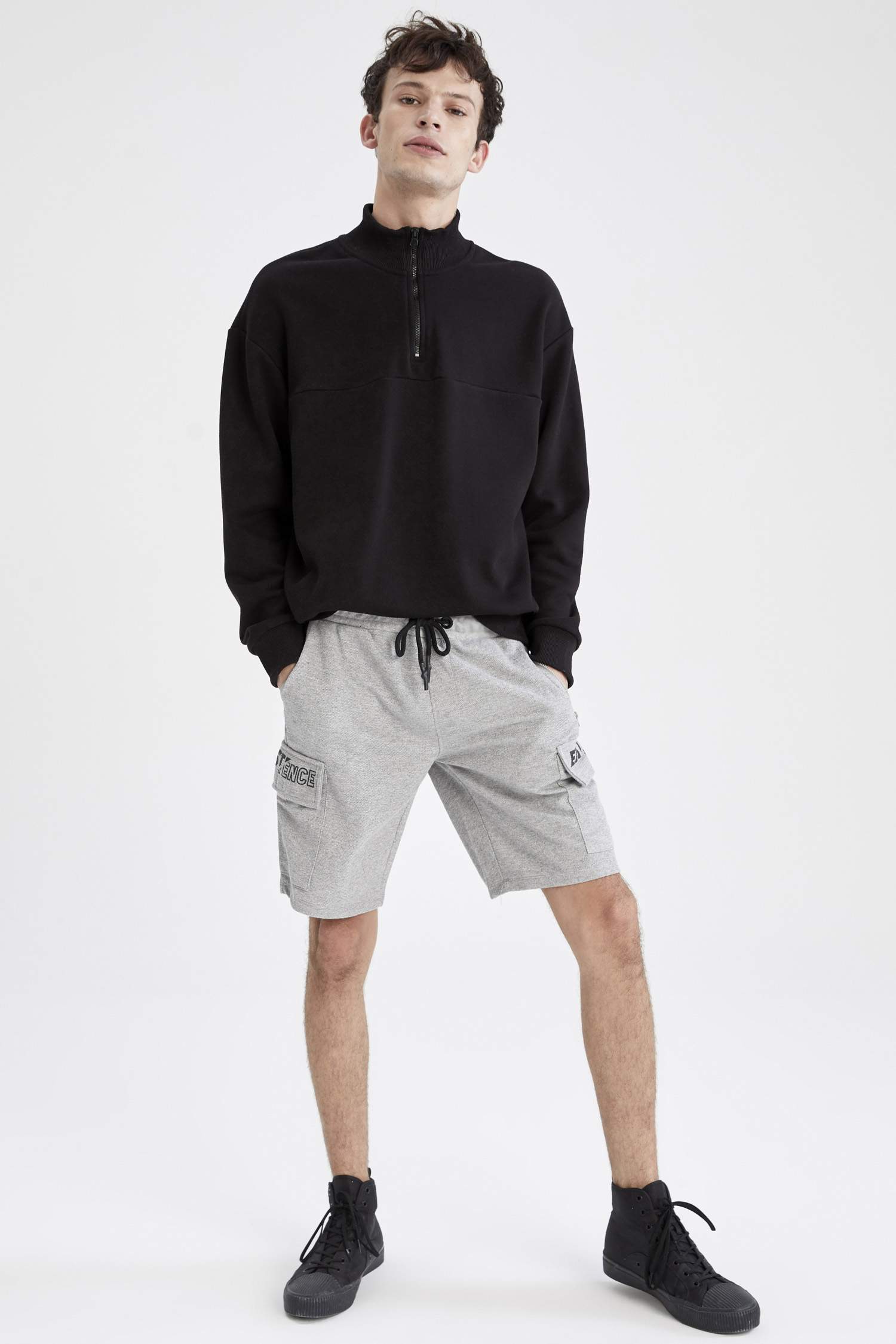 Slim Fit Kargo Cepli Şort