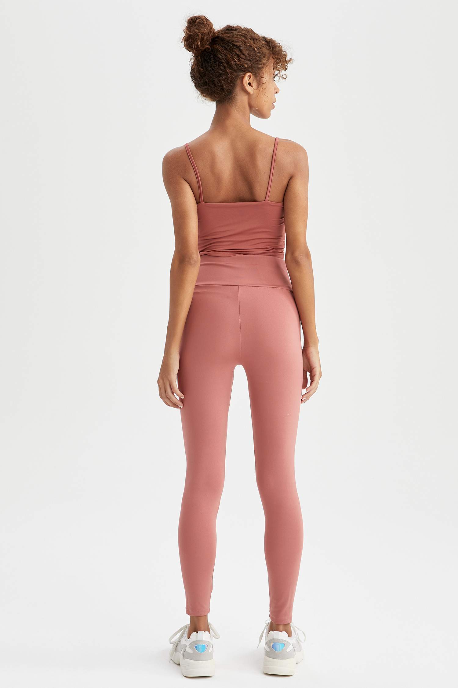 Defacto Fit Ekstra Slim Fit Yüksek Bel Toparlayıcı Crop Spor Tayt