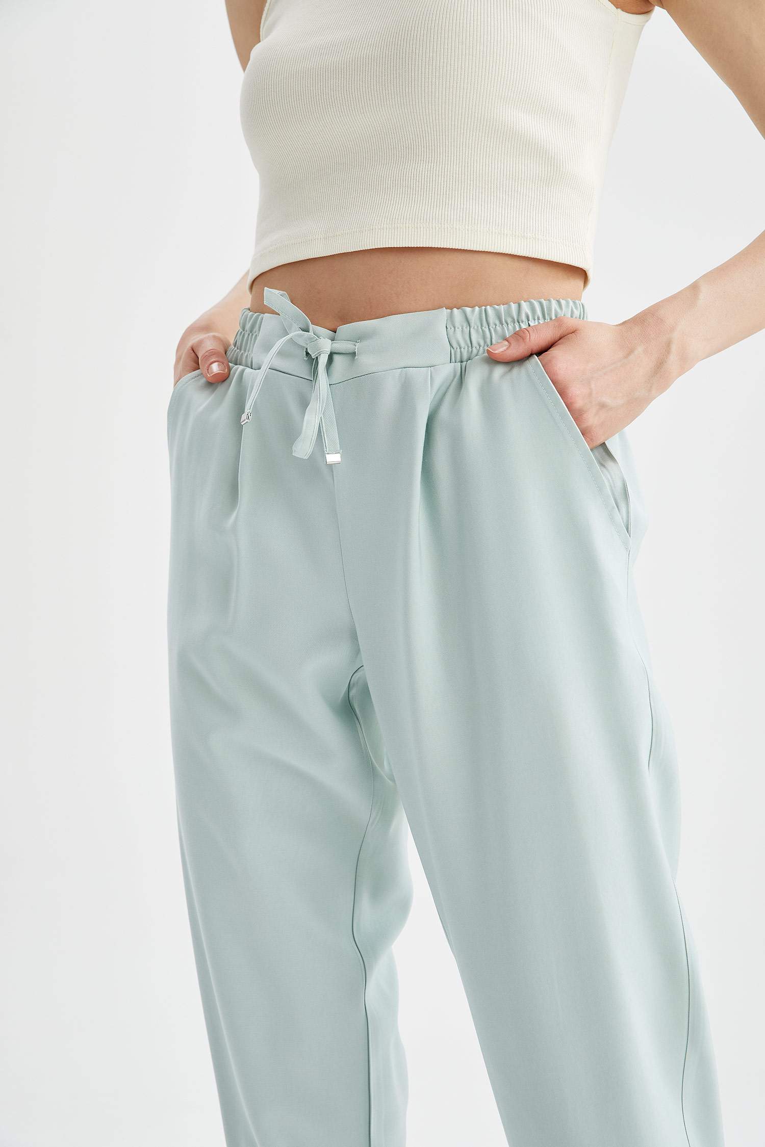 Jogger Fit Bilek Boy Dokuma Pantolon
