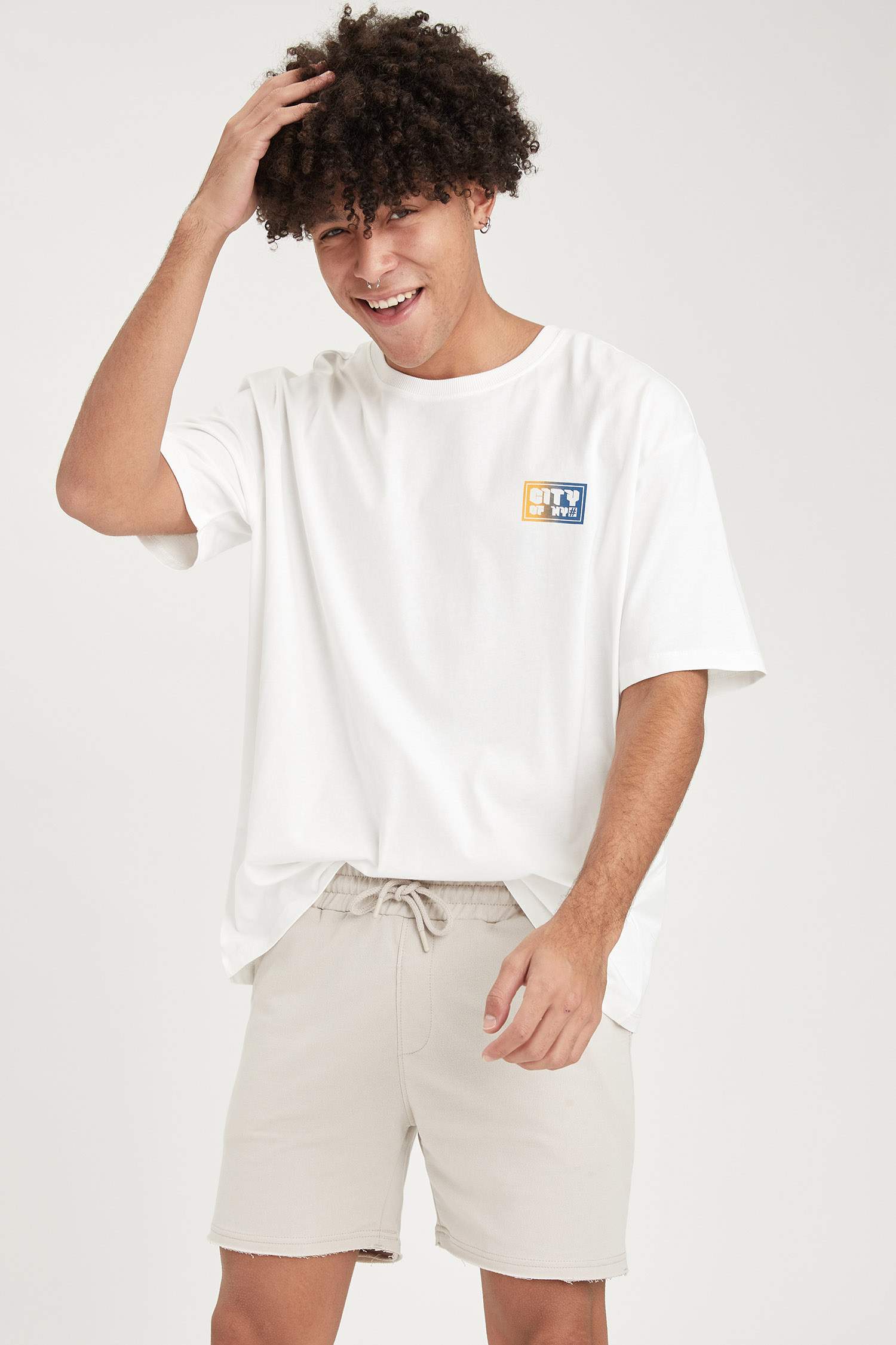 Slim Fit Basic Şort