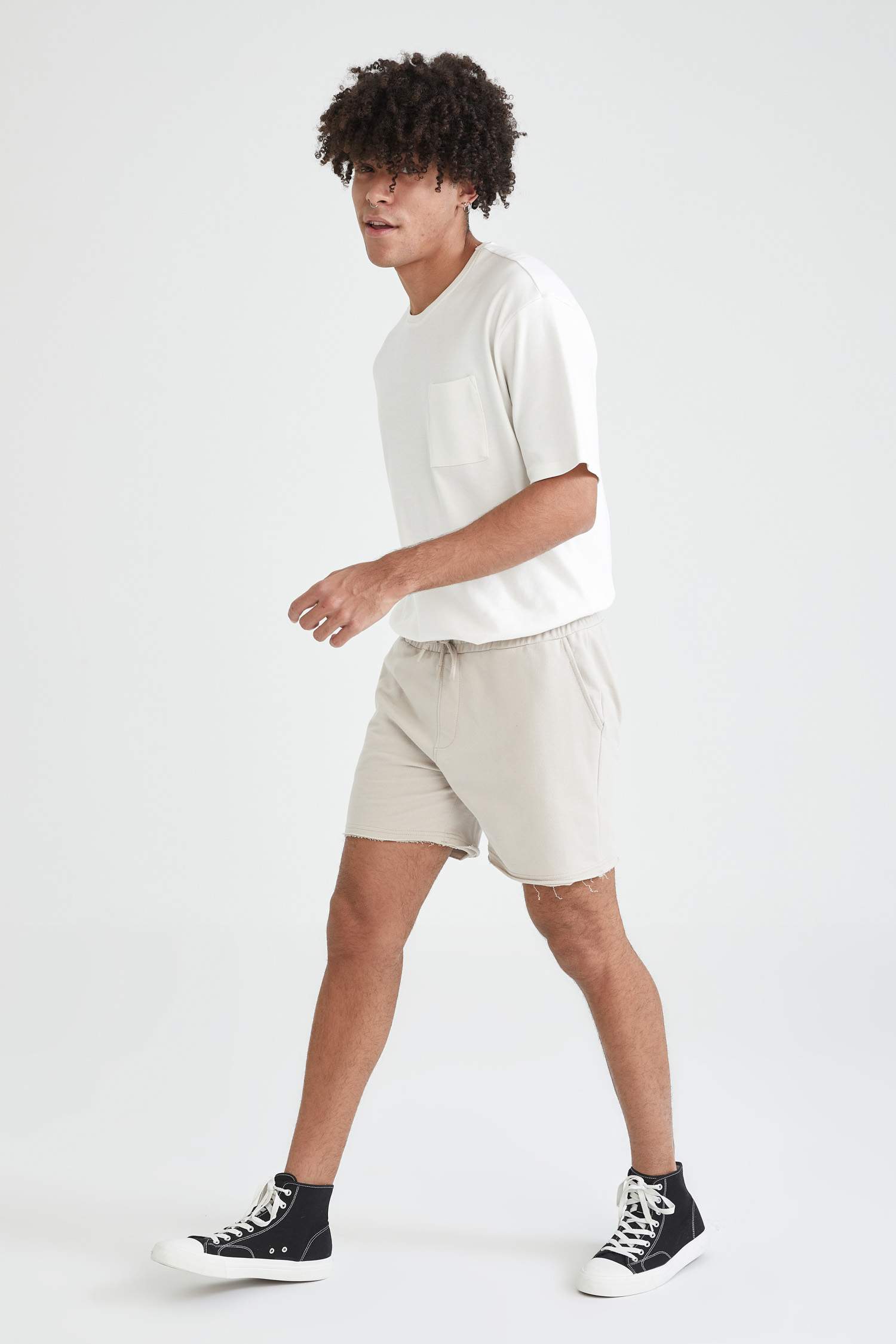 Slim Fit Basic Şort