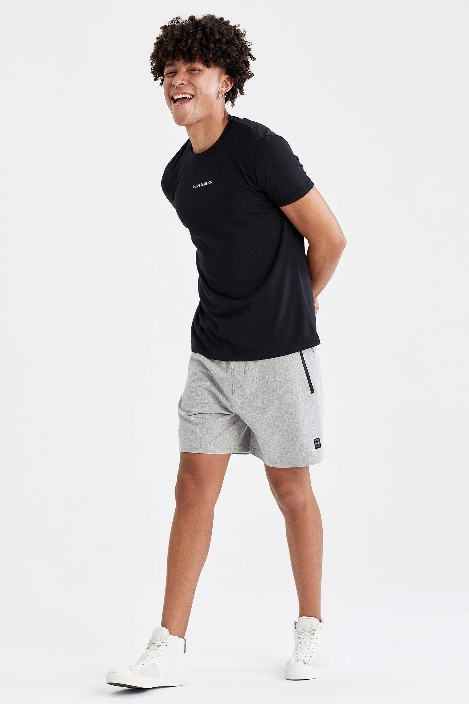 Slim Fit Beli Bağcıklı Basic Şort
