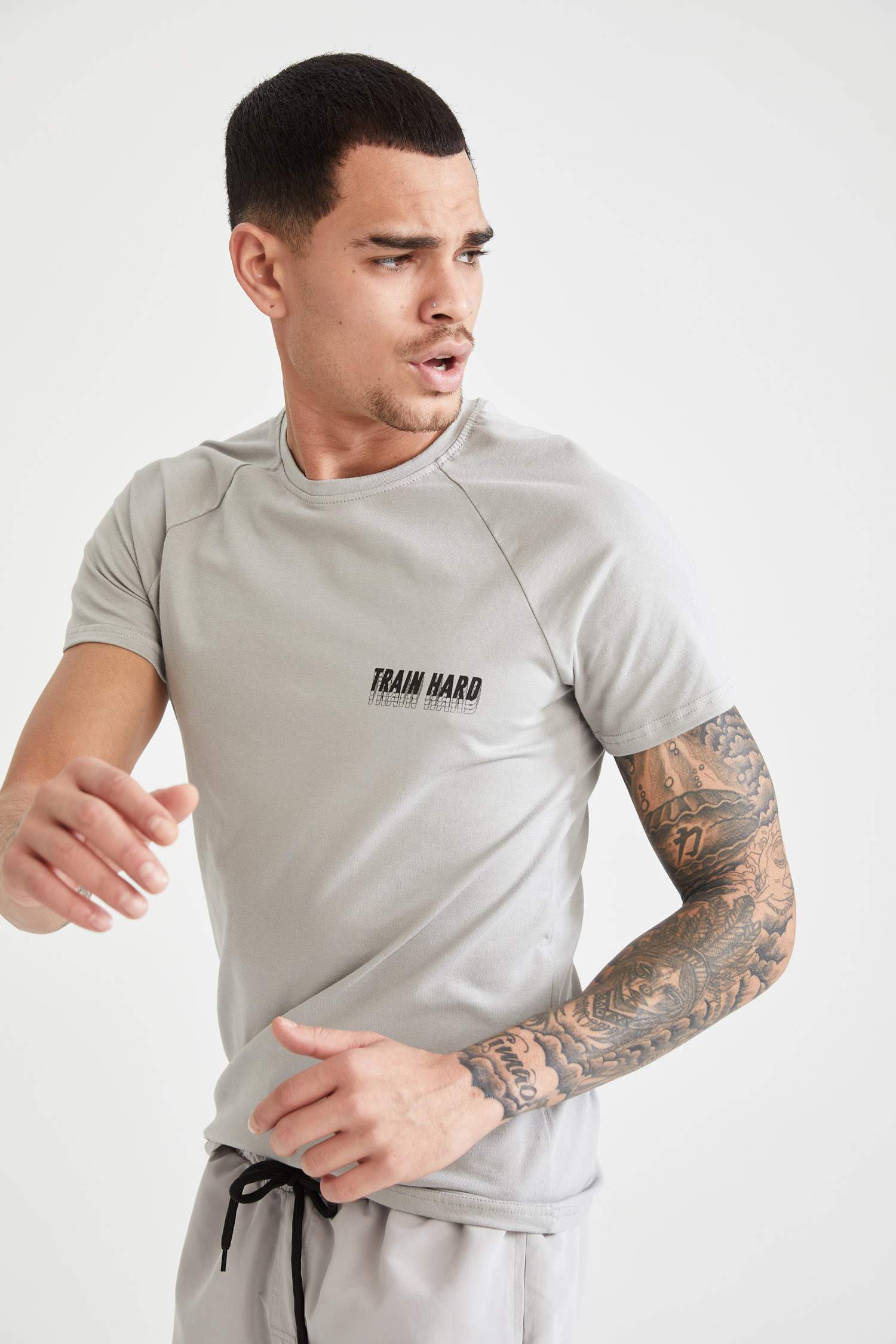 Ekstra Slim Fit Bisiklet Yaka Yazı Baskılı Kısa Kollu Tişört