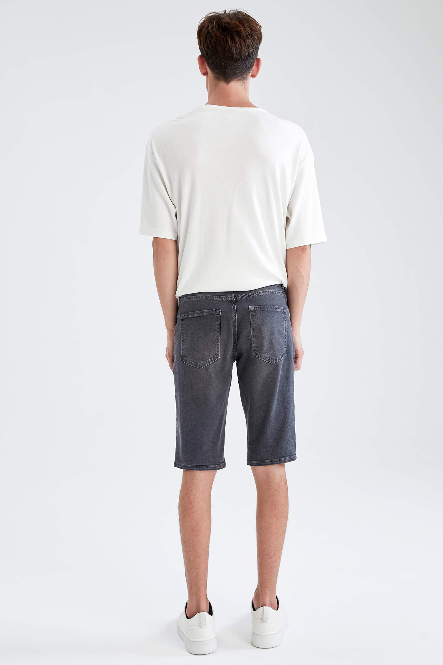 Regular Fit Jean Bermuda Şort