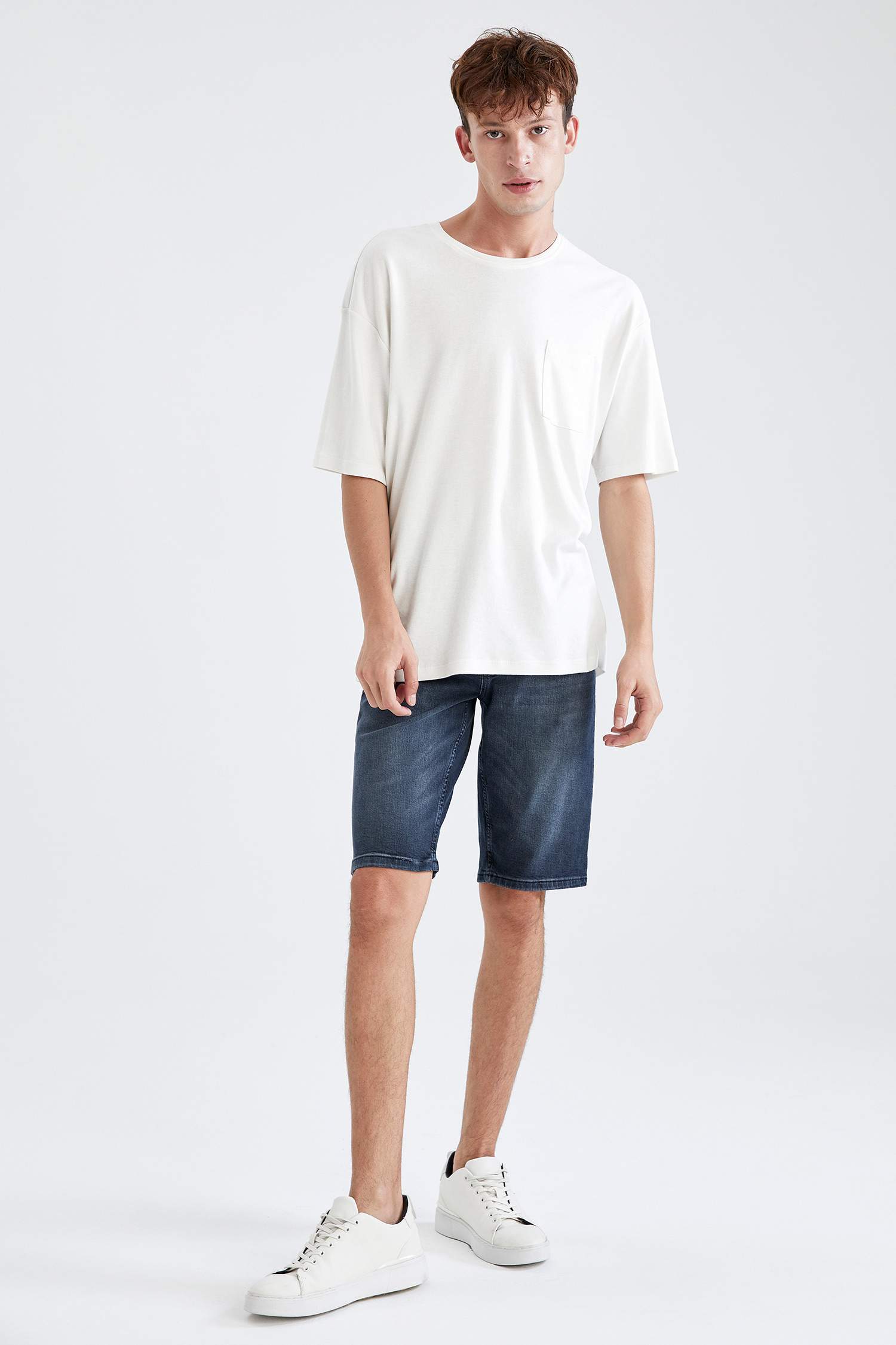 Slim Fit Jean Bermuda