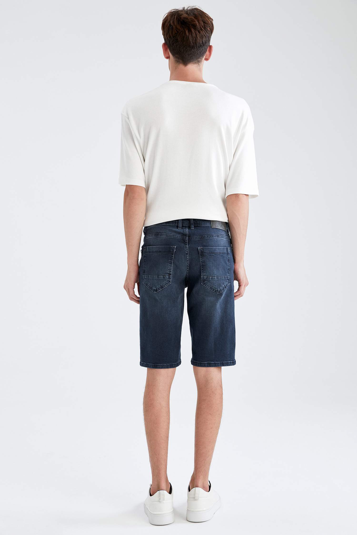 Slim Fit Jean Bermuda