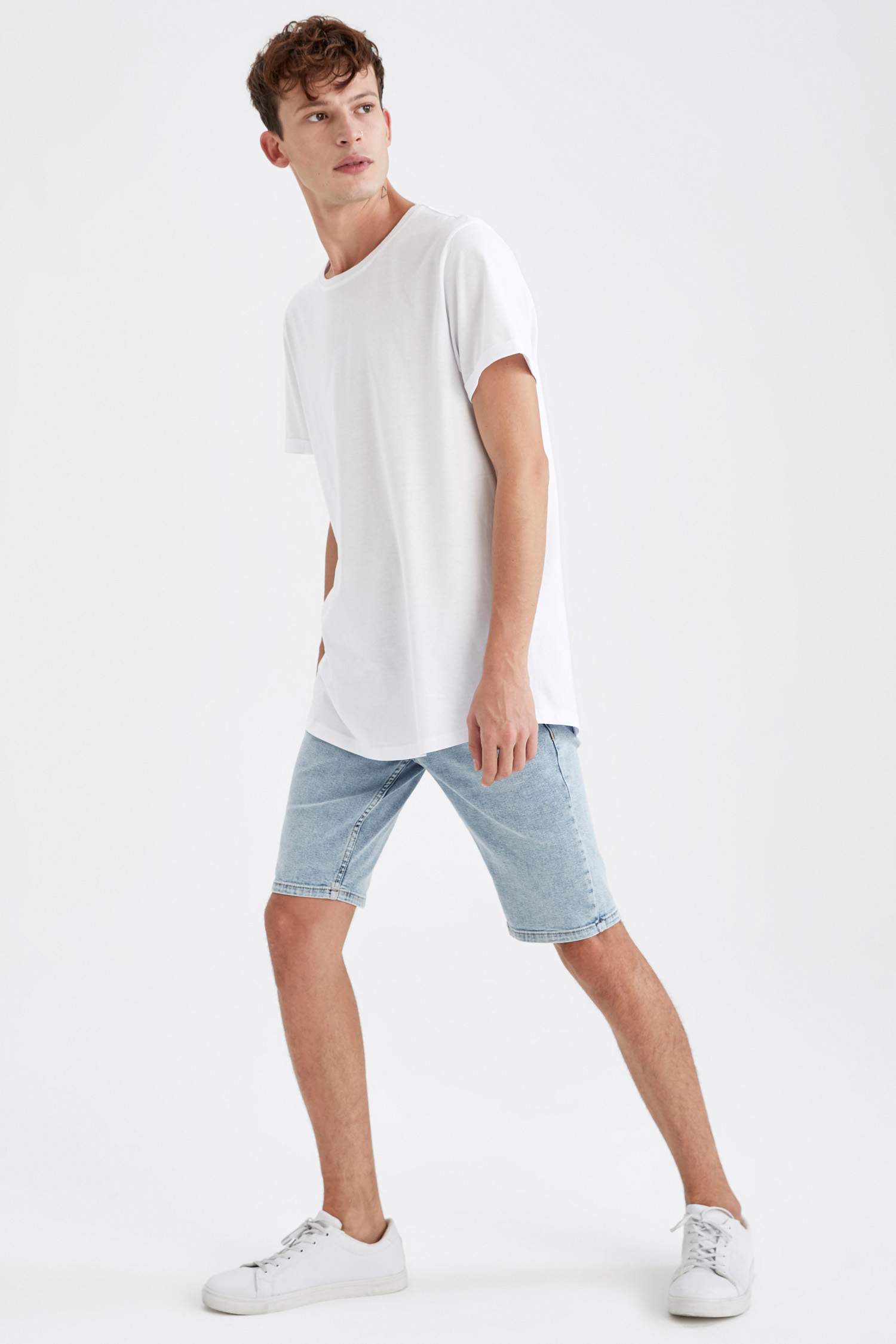 Skinny Fit Bermuda