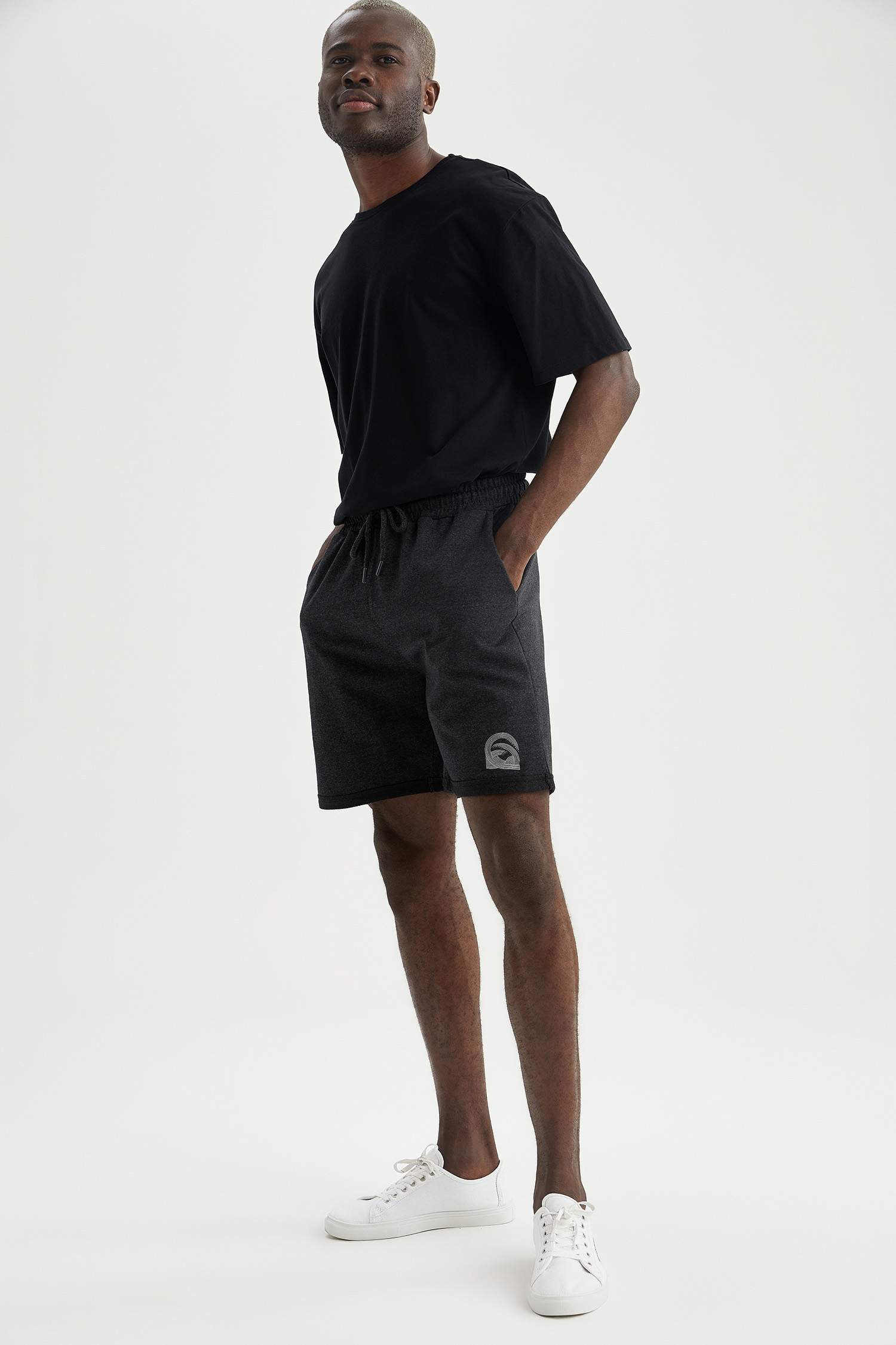 Regular Fit Basic Şort