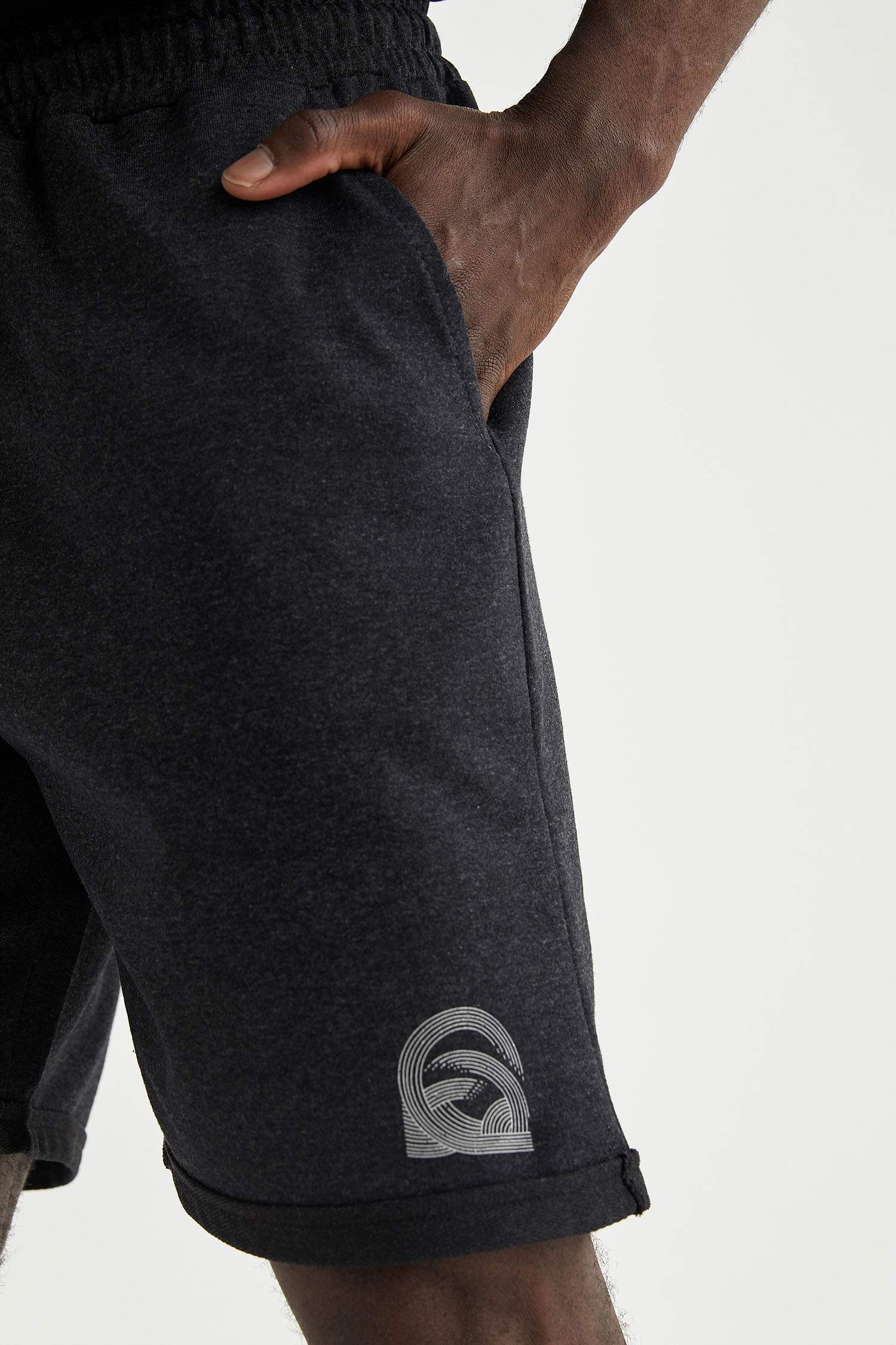 Regular Fit Basic Şort