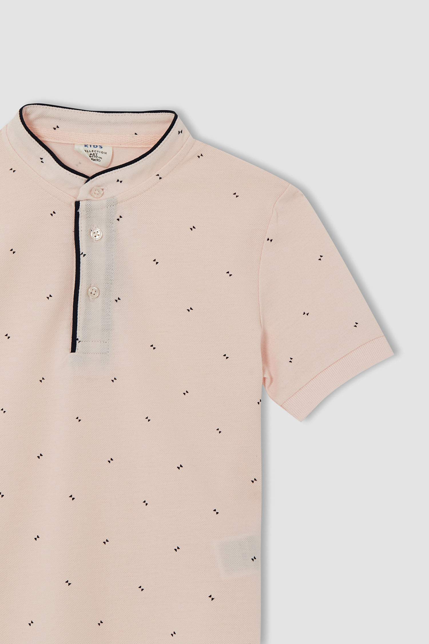 Erkek Çocuk Desenli Polo Yaka Kısa Kollu Tişört