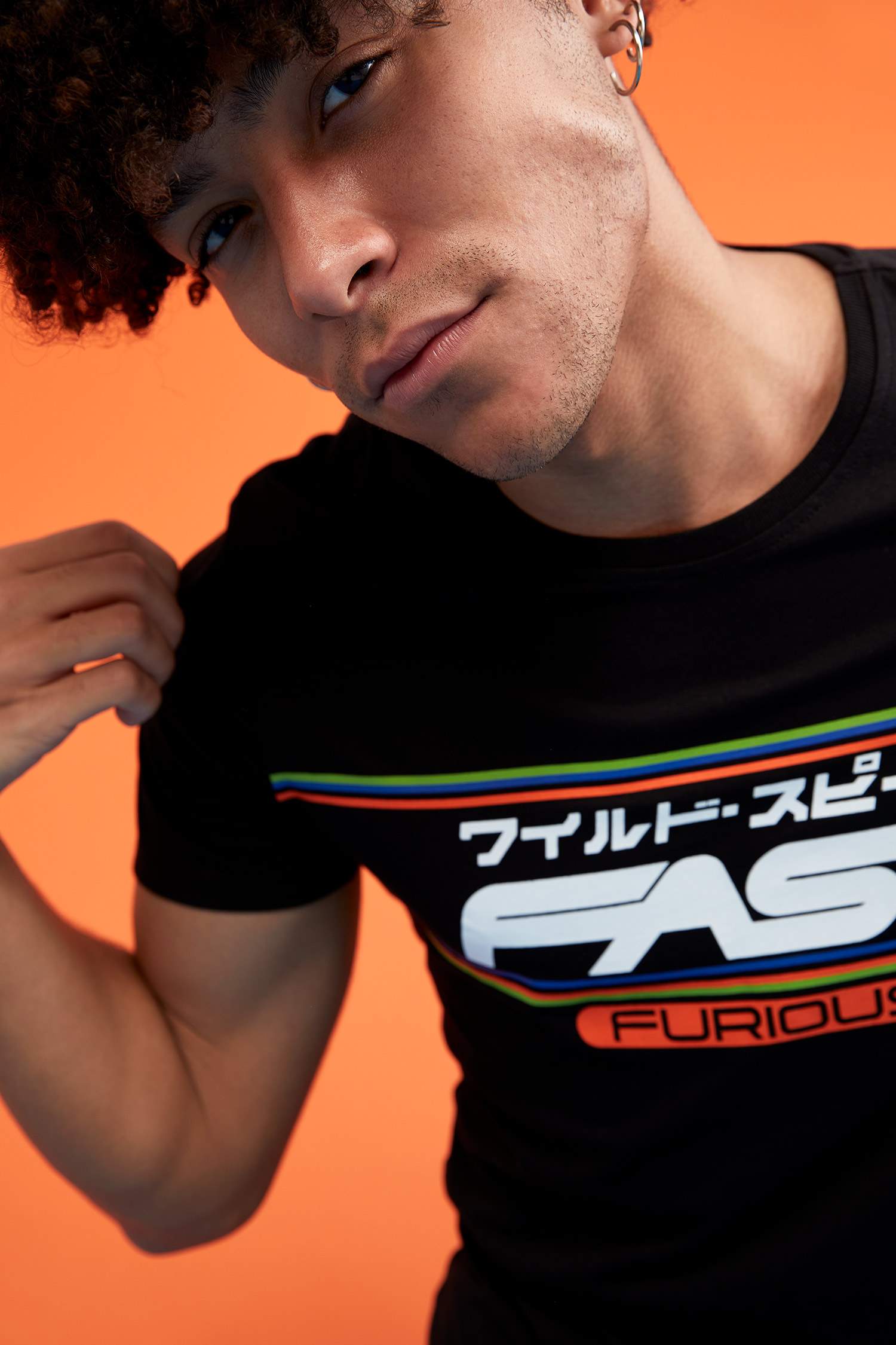 Fast and Furious Lisanslı Baskılı Slim Fit Bisiklet Yaka Kısa Kollu Tişört