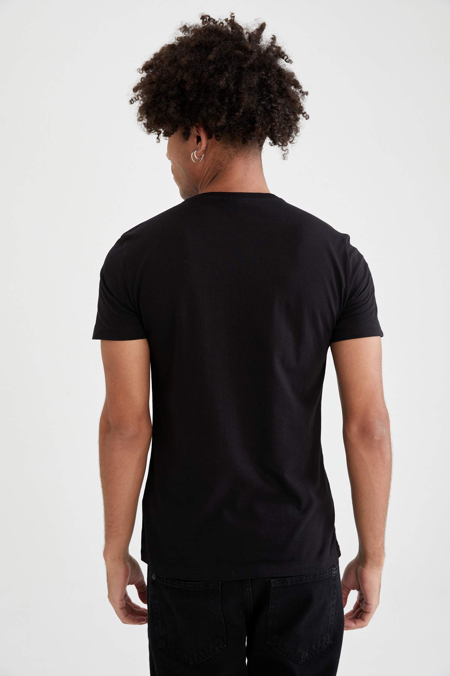 Fast and Furious Lisanslı Baskılı Slim Fit Bisiklet Yaka Kısa Kollu Tişört