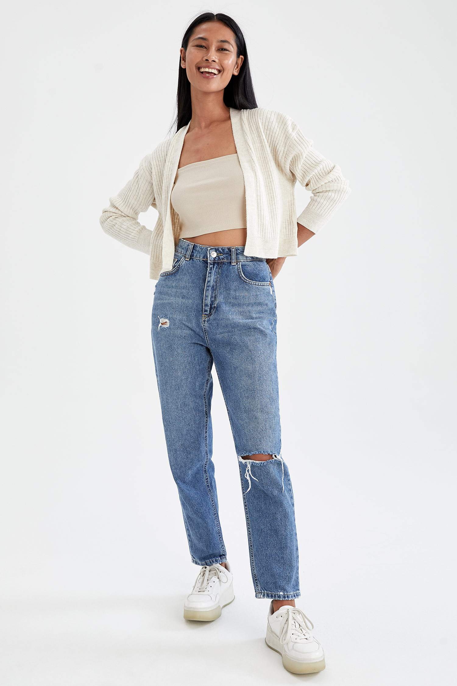 Basic V Yaka Crop Triko Hırka