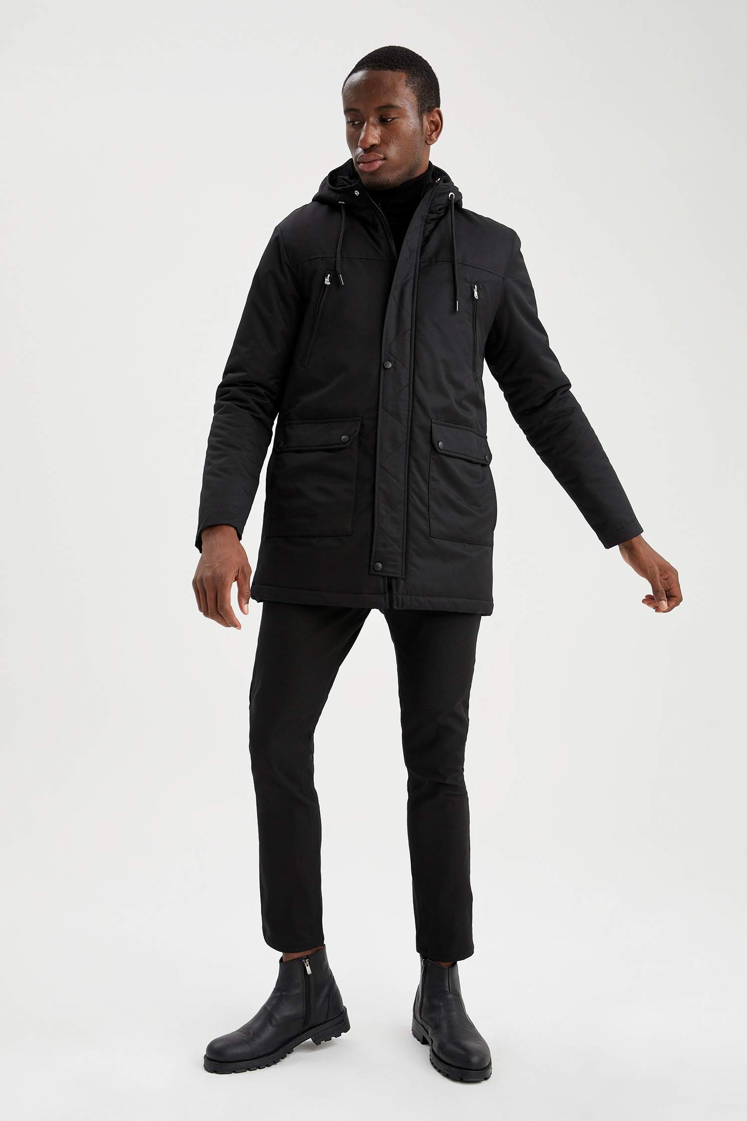 Regular Fit Kapüşonlu Warmtech Isı Yalıtımlı Kalın Parka