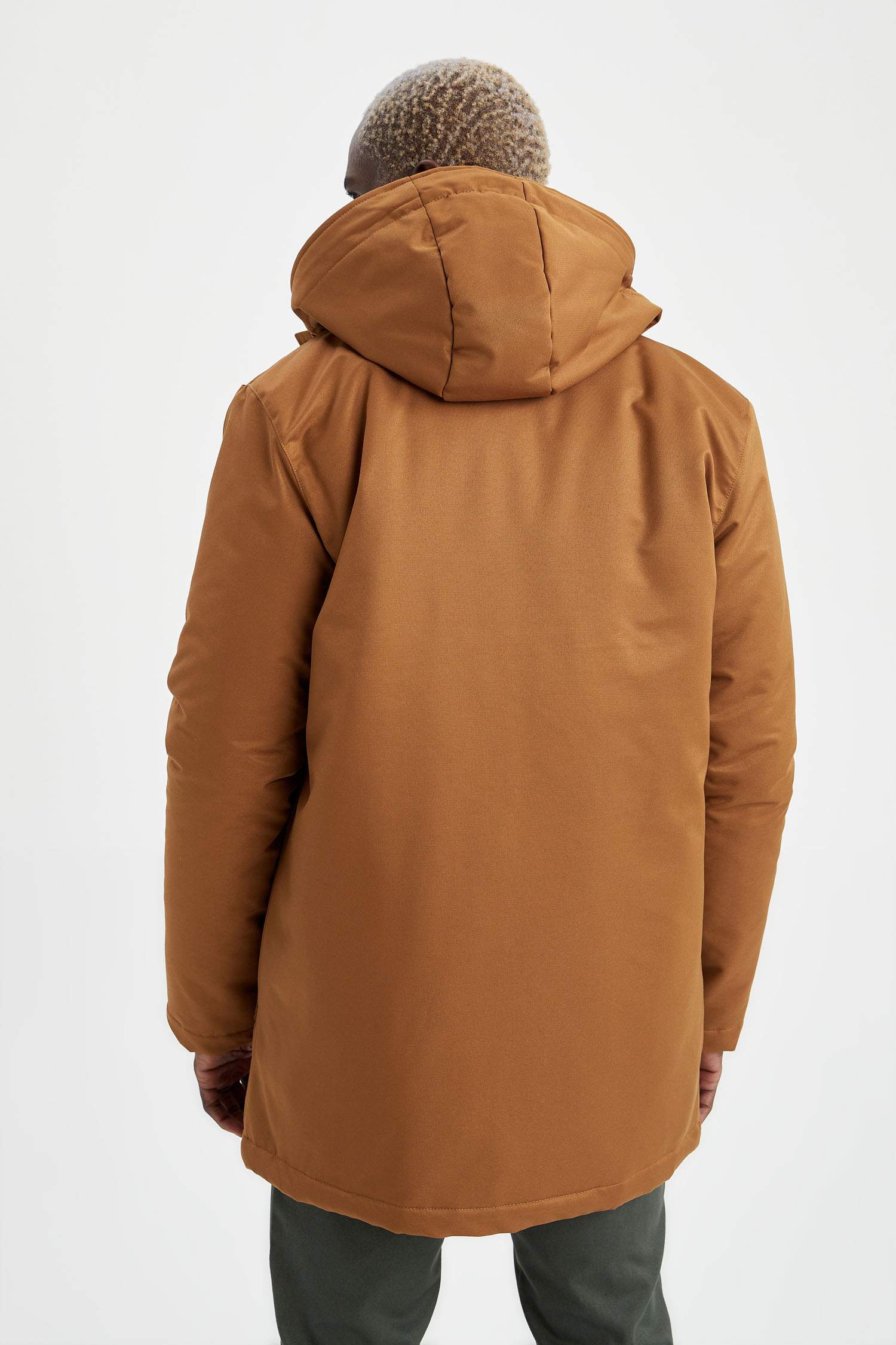 Regular Fit Kapüşonlu Warmtech Isı Yalıtımlı Kalın Parka