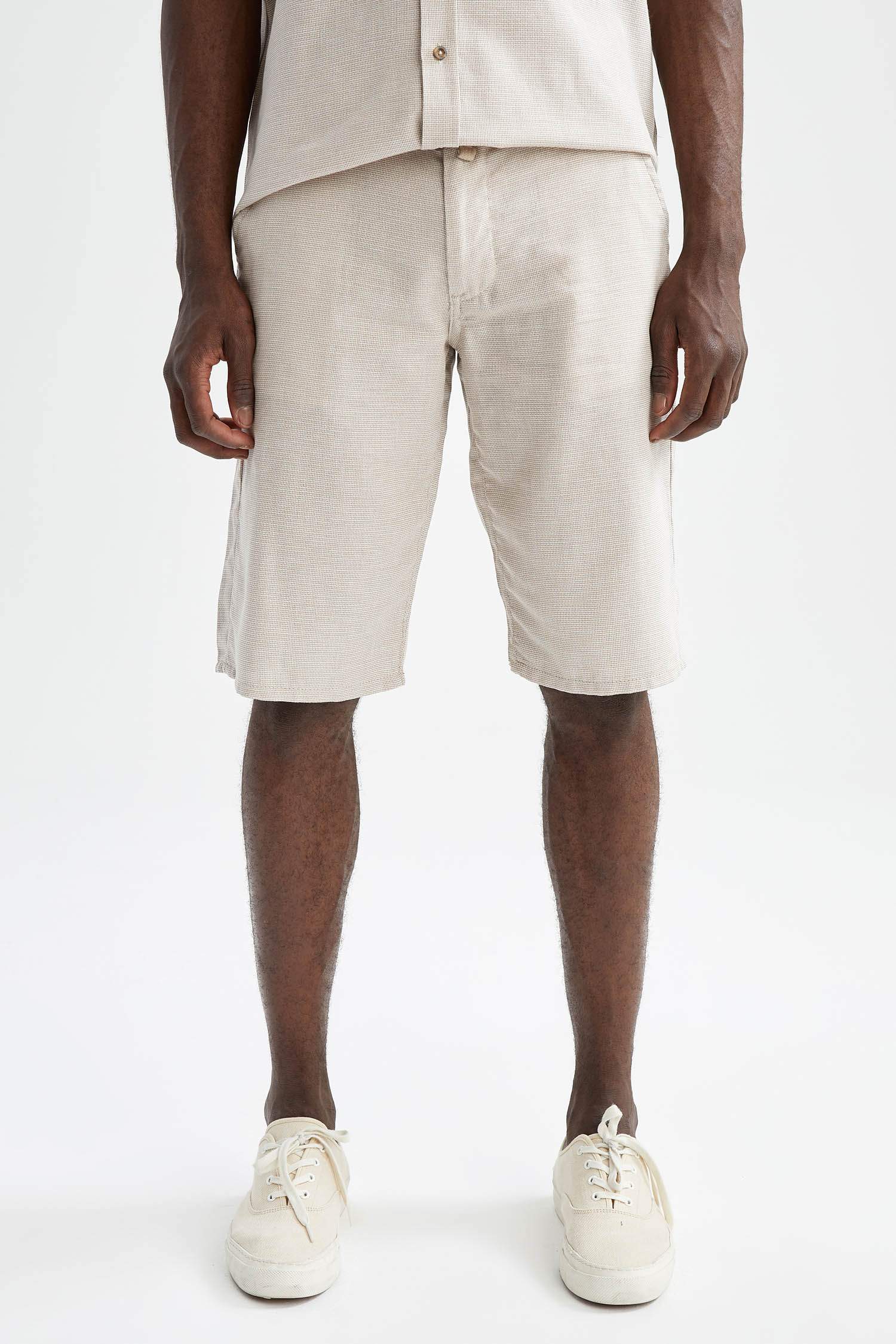 Regular Fit Beli Bağcıklı Bermuda Şort