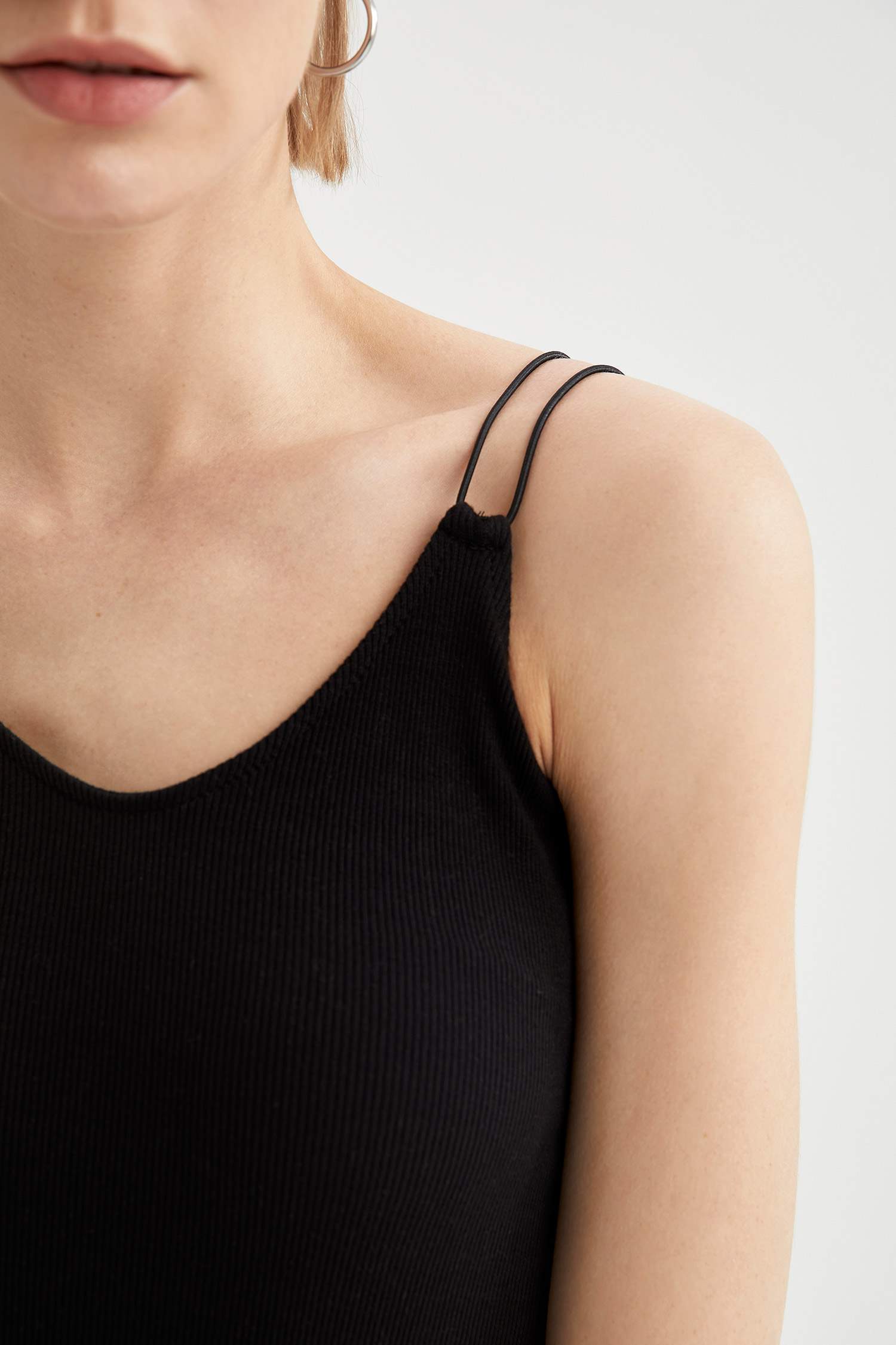Coool Çift Askı Detaylı Çıtçıtlı Body