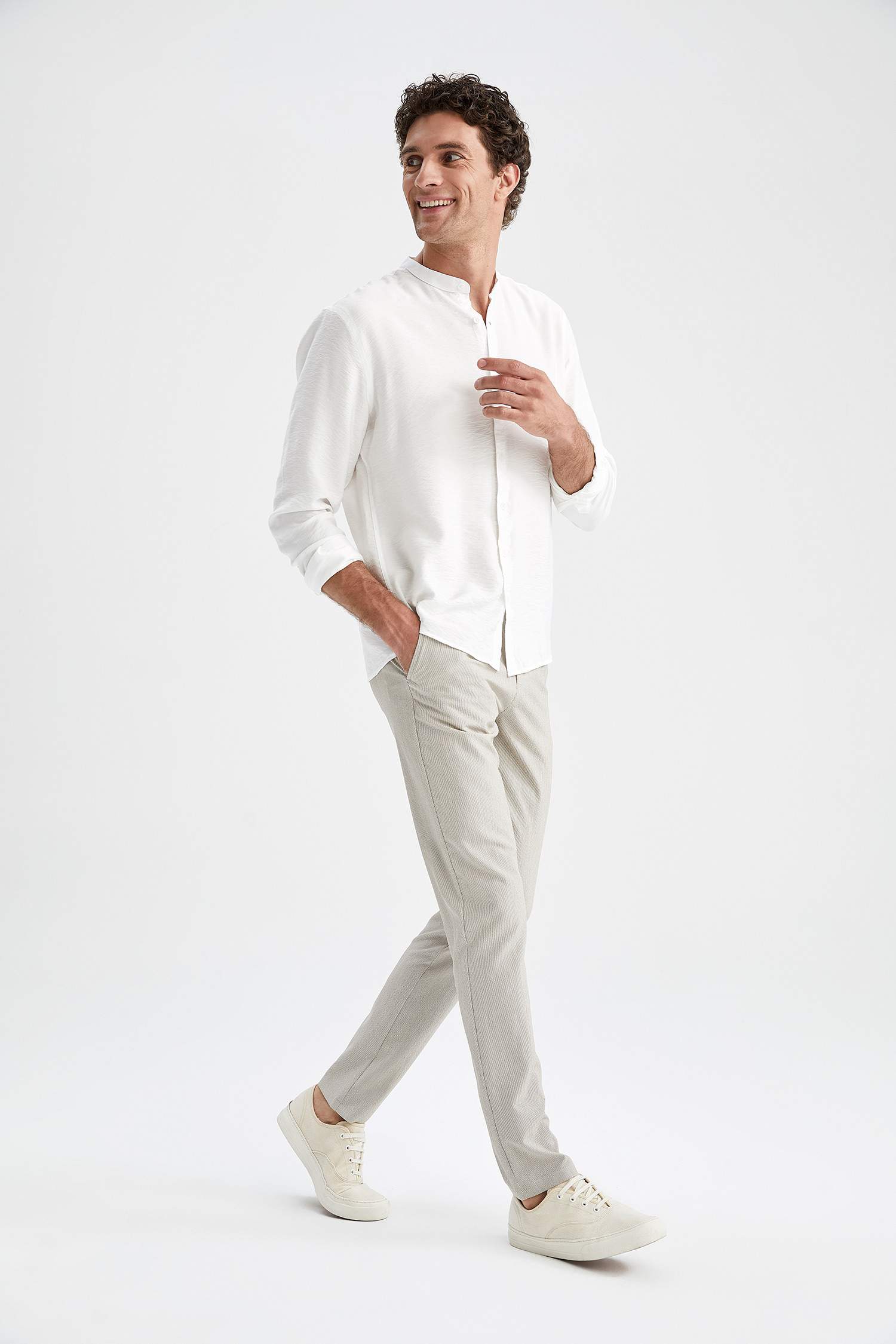 Tailored Fit Basic Chino Pantolon