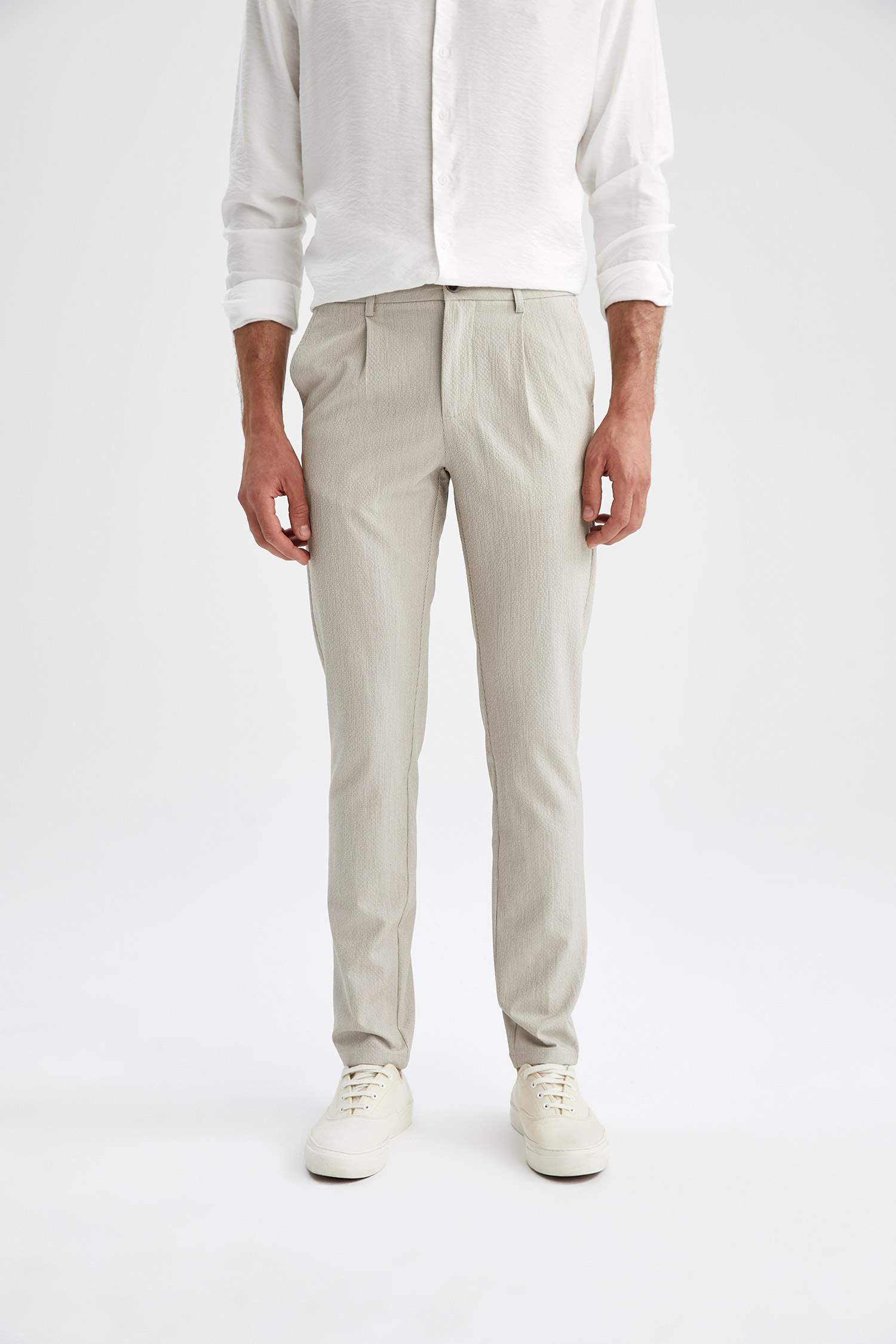 Tailored Fit Basic Chino Pantolon