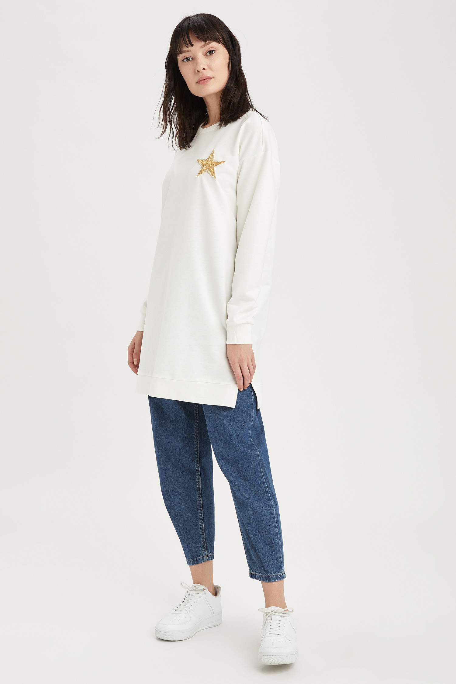 Payetli Yıldız Detaylı Relax Fit Sweat Tunik