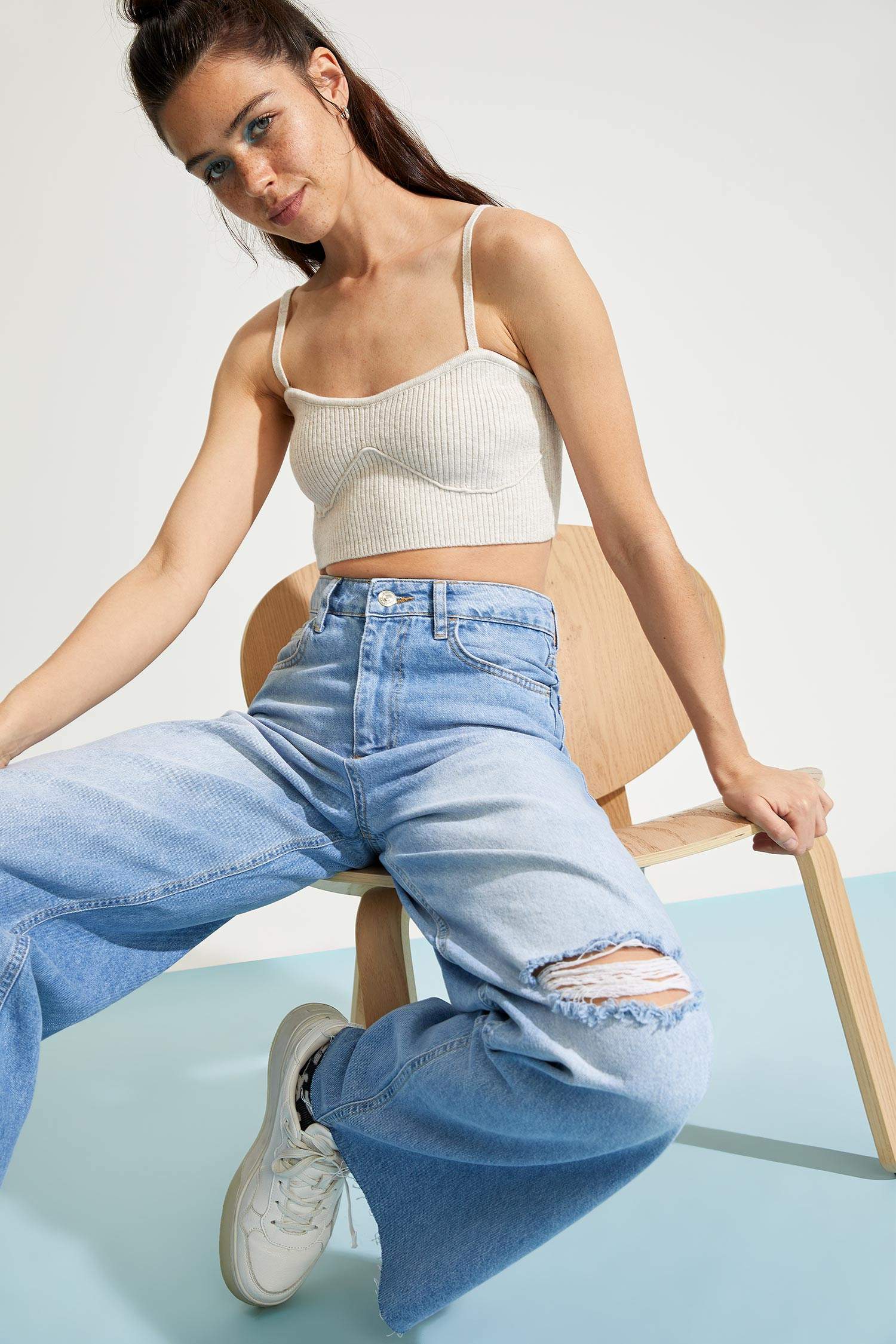 İp Askılı Triko Crop Top