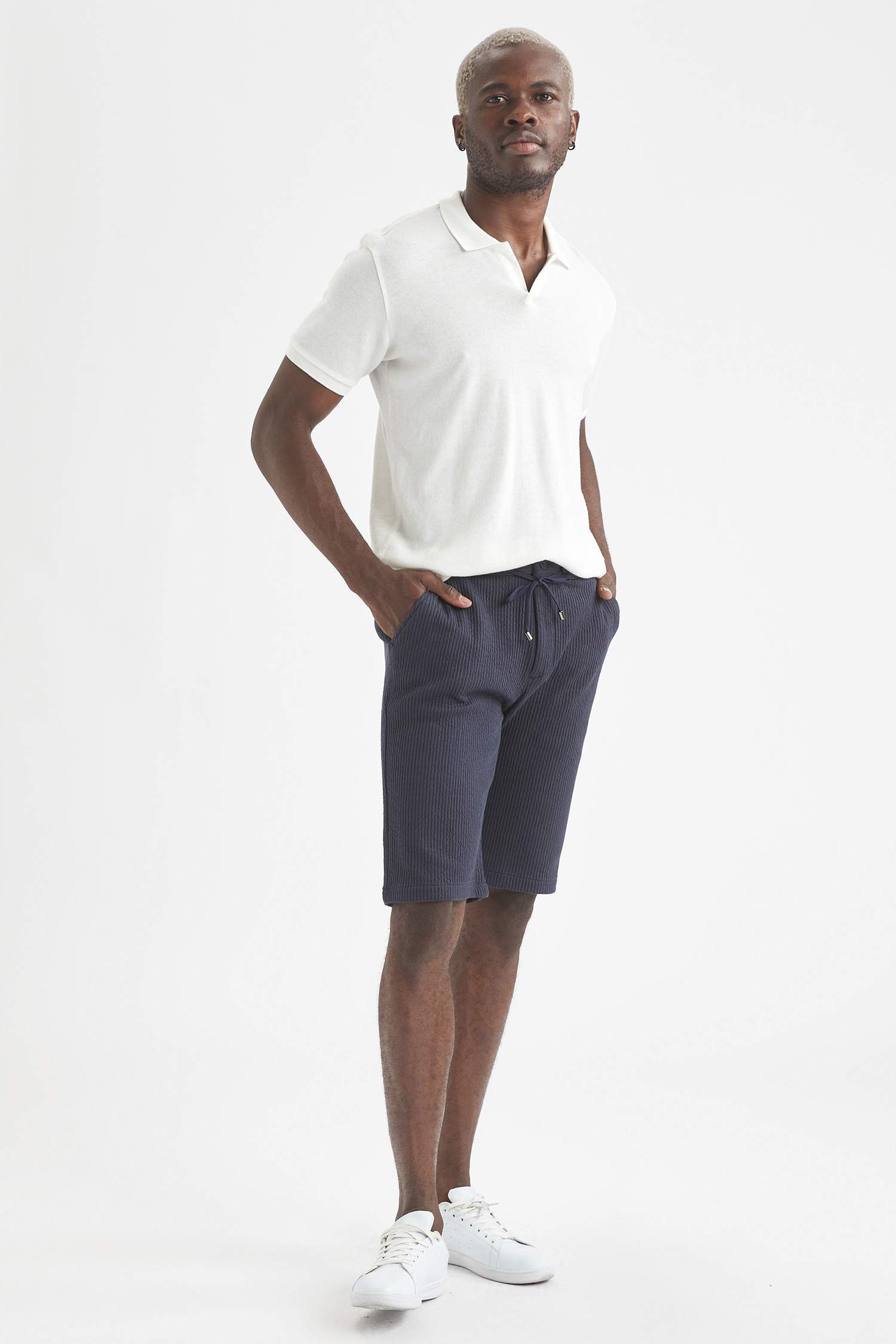 Regular Fit Basic Bermuda Şort