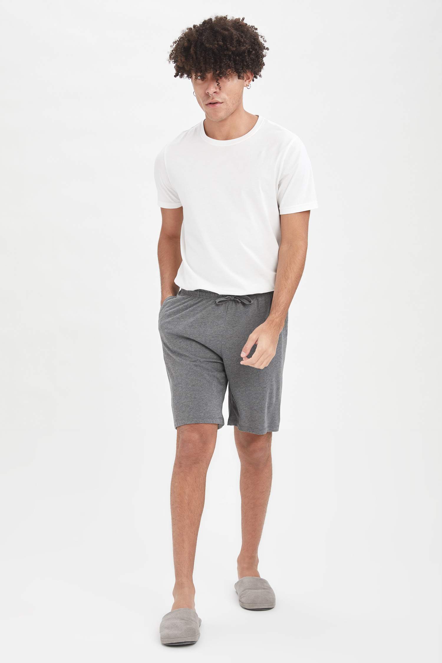 Regular Fit Basic Bağcıklı Şort