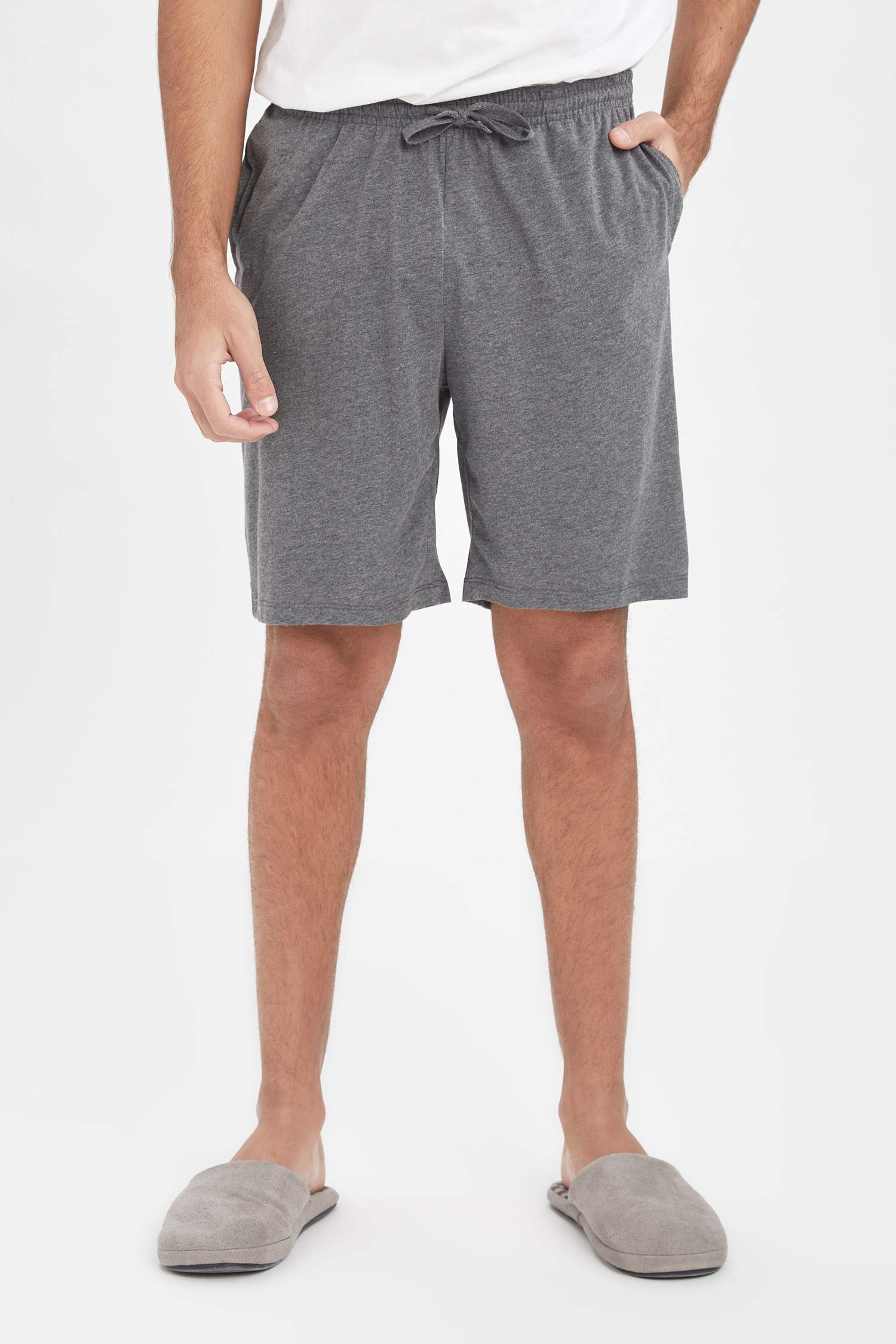 Regular Fit Basic Bağcıklı Şort