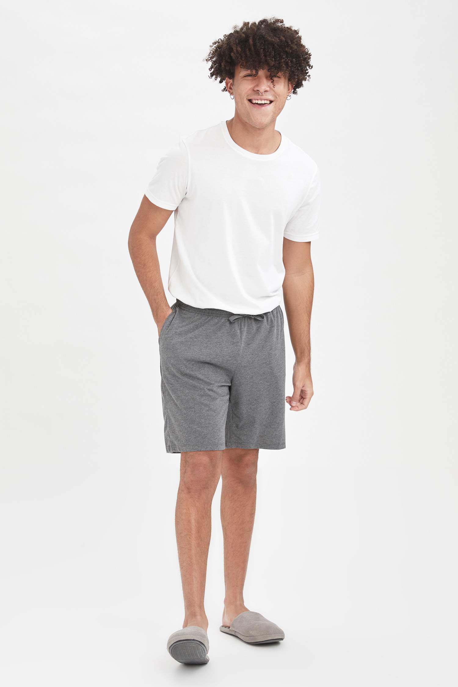 Regular Fit Basic Bağcıklı Şort