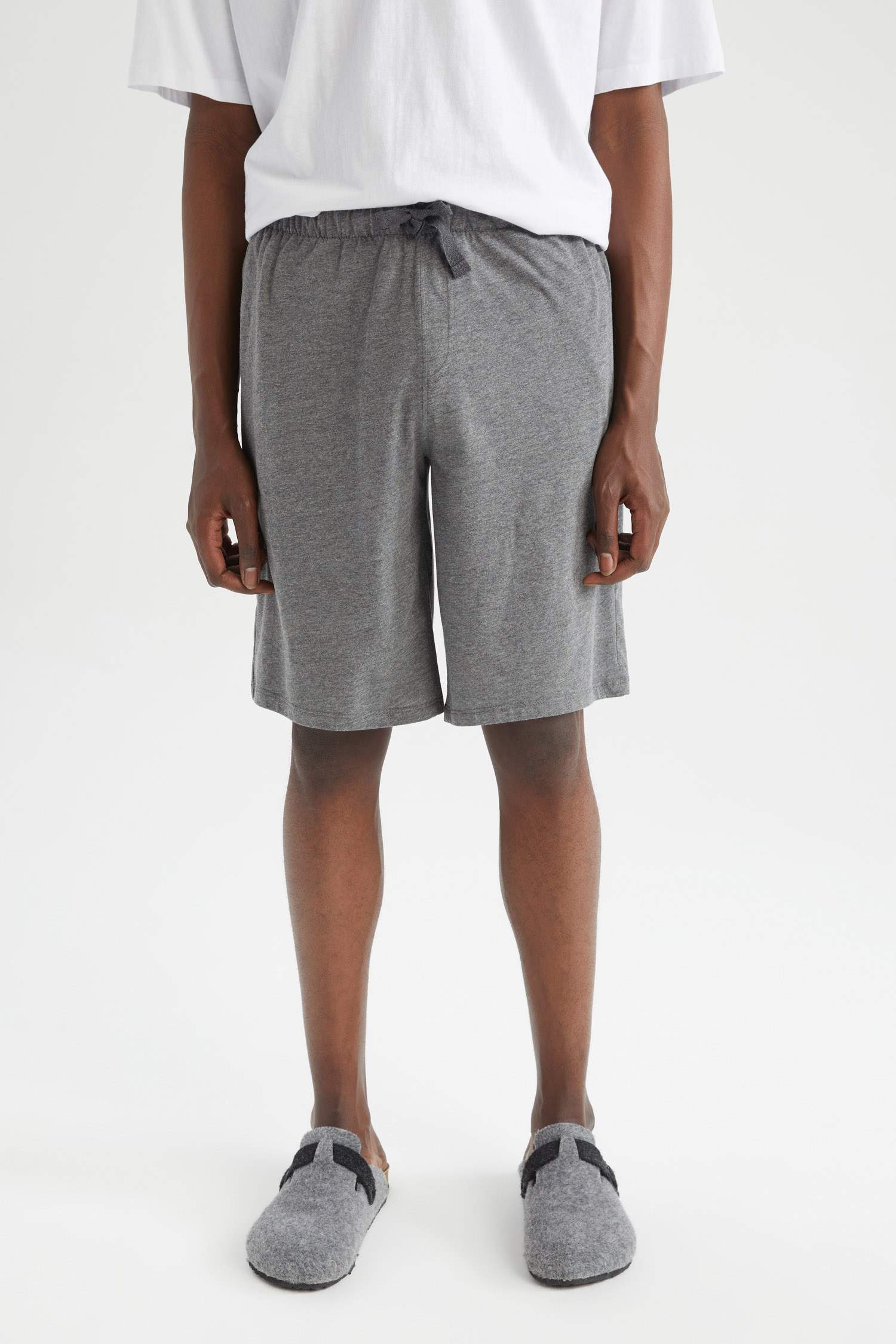 Regular Fit Basic Bağcıklı Şort