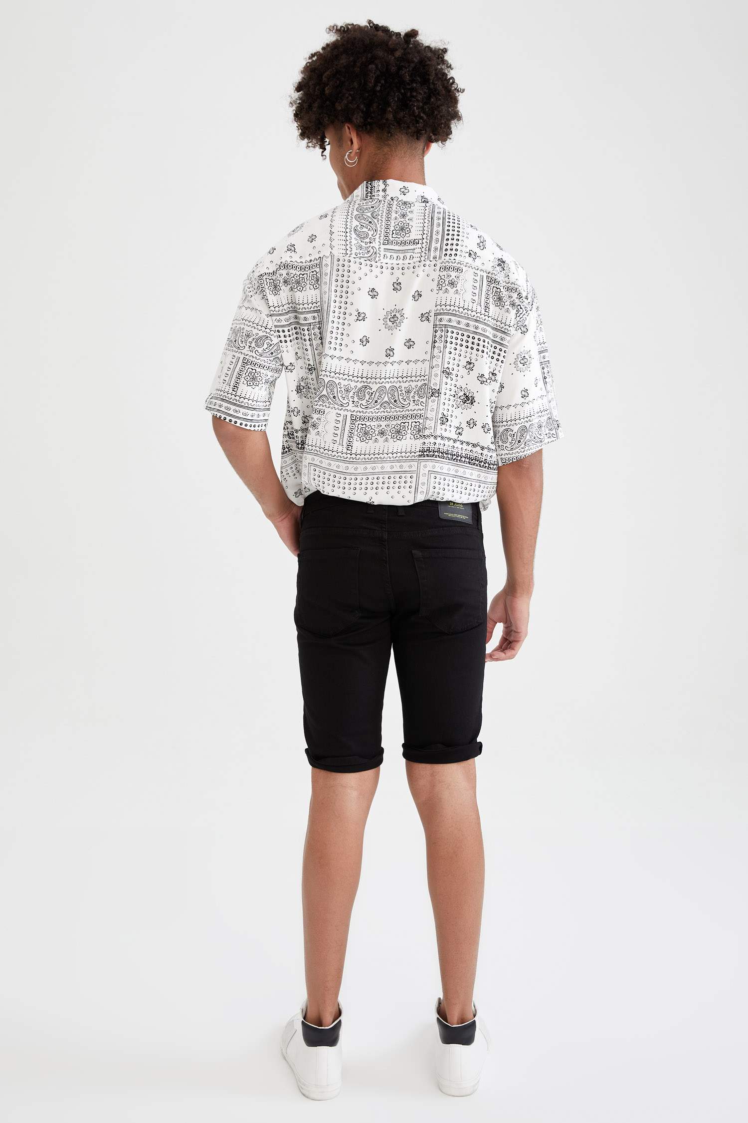 Skinny Fit Jean Bermuda Şort