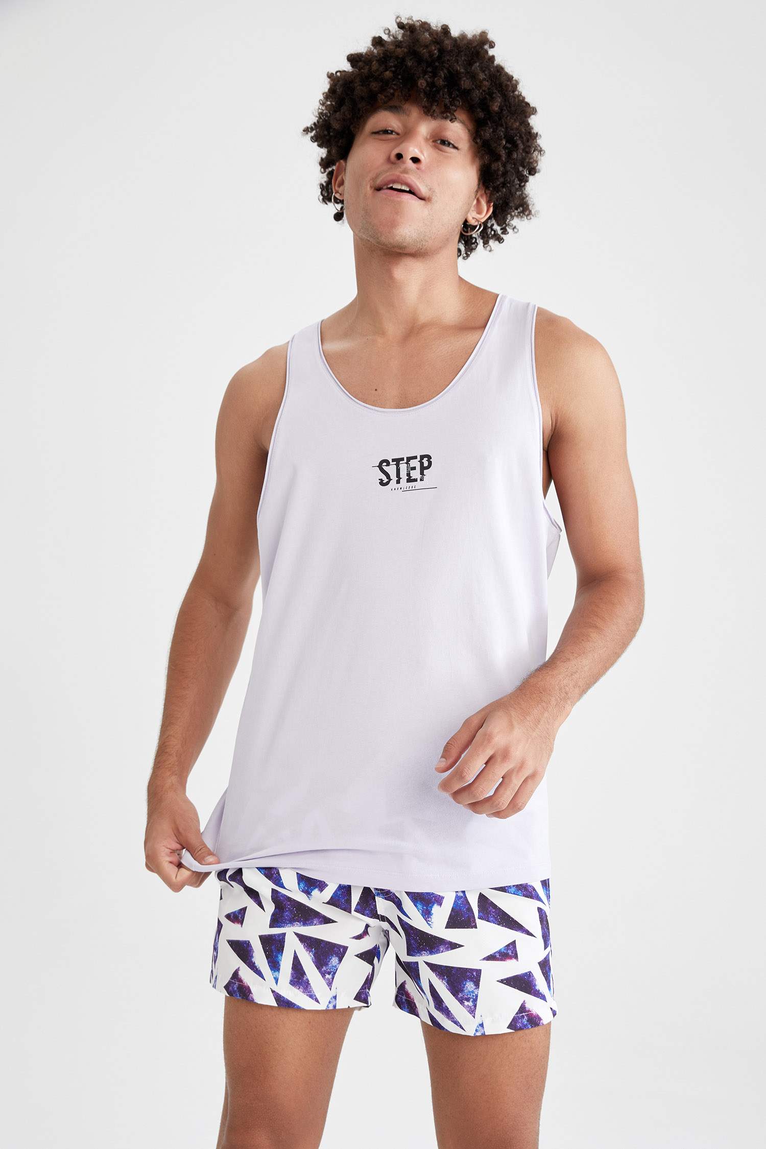 Slim Fit Baskılı Kolsuz Atlet