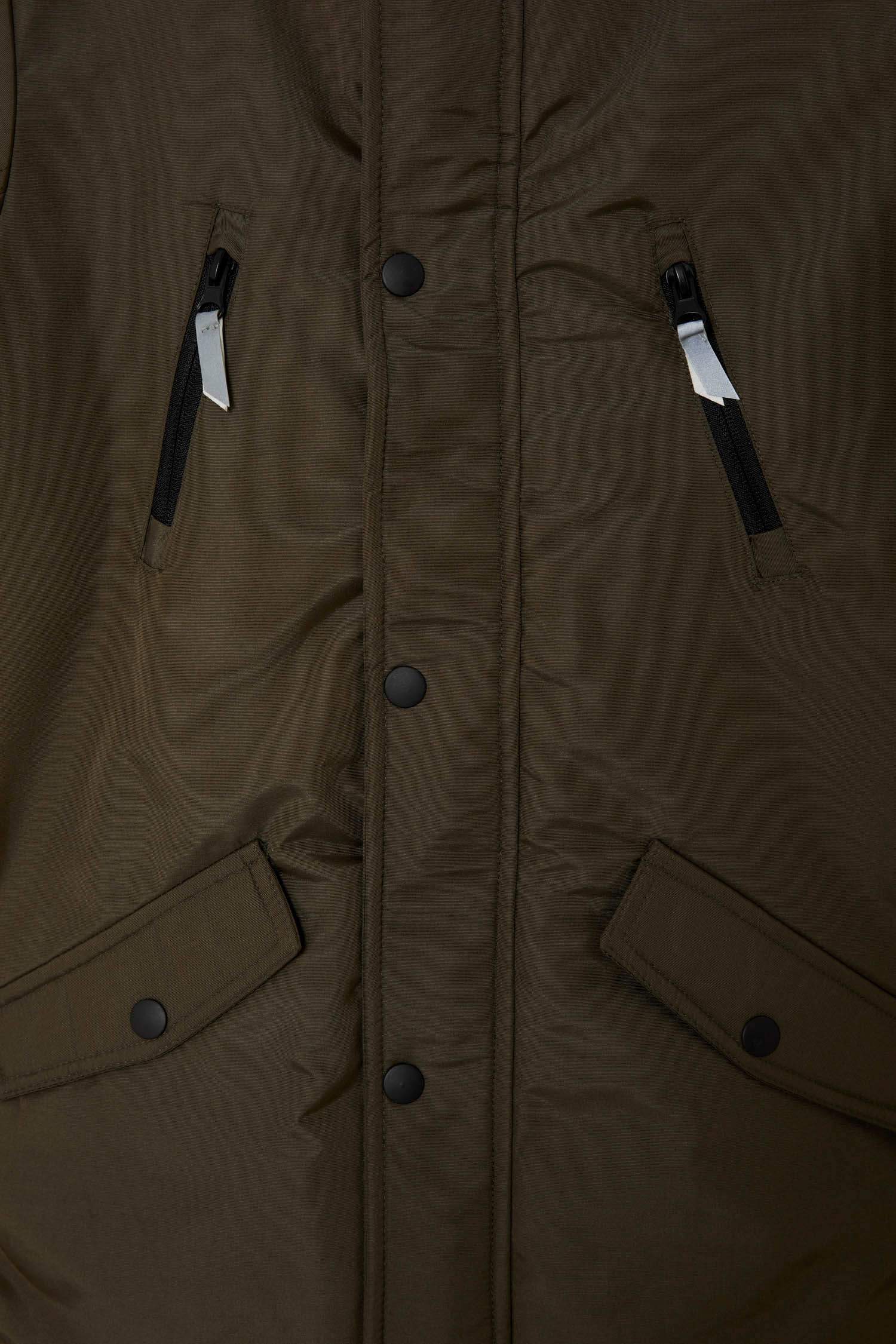 Erkek Çocuk Kapüşonlu İçi Peluş Astarlı Reflektörlü Parka