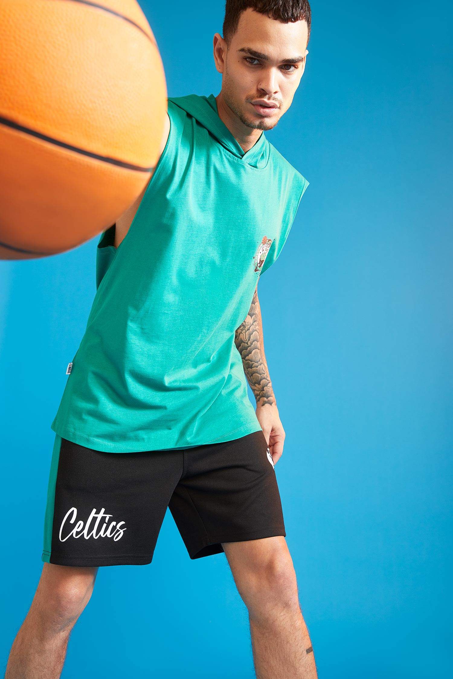 NBA Boston Celtics Lisanslı Oversize Fit Kapüşonlu Kolsuz Tişört