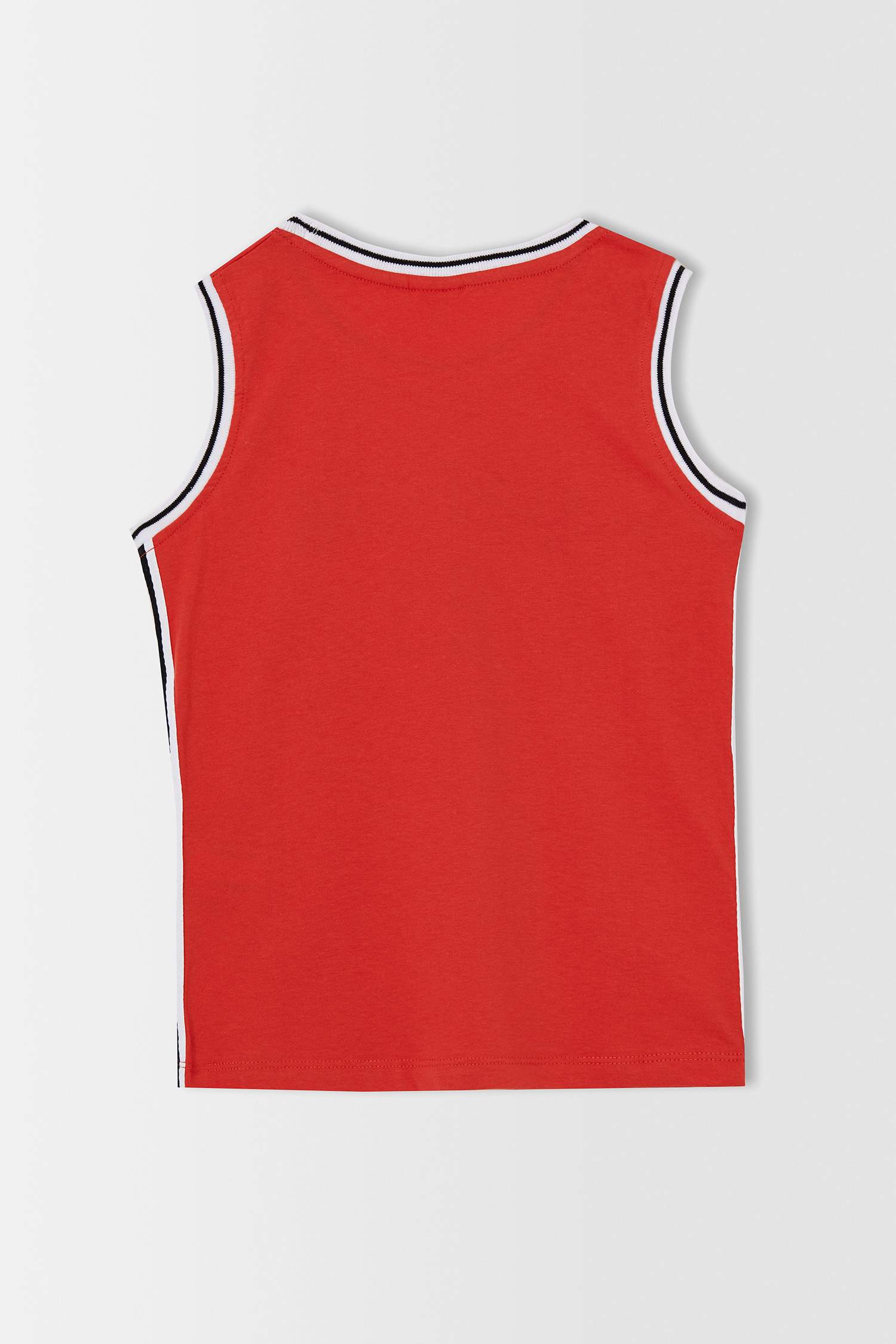 Erkek Çocuk Regular Fit Bisiklet Yaka Tekli Atlet