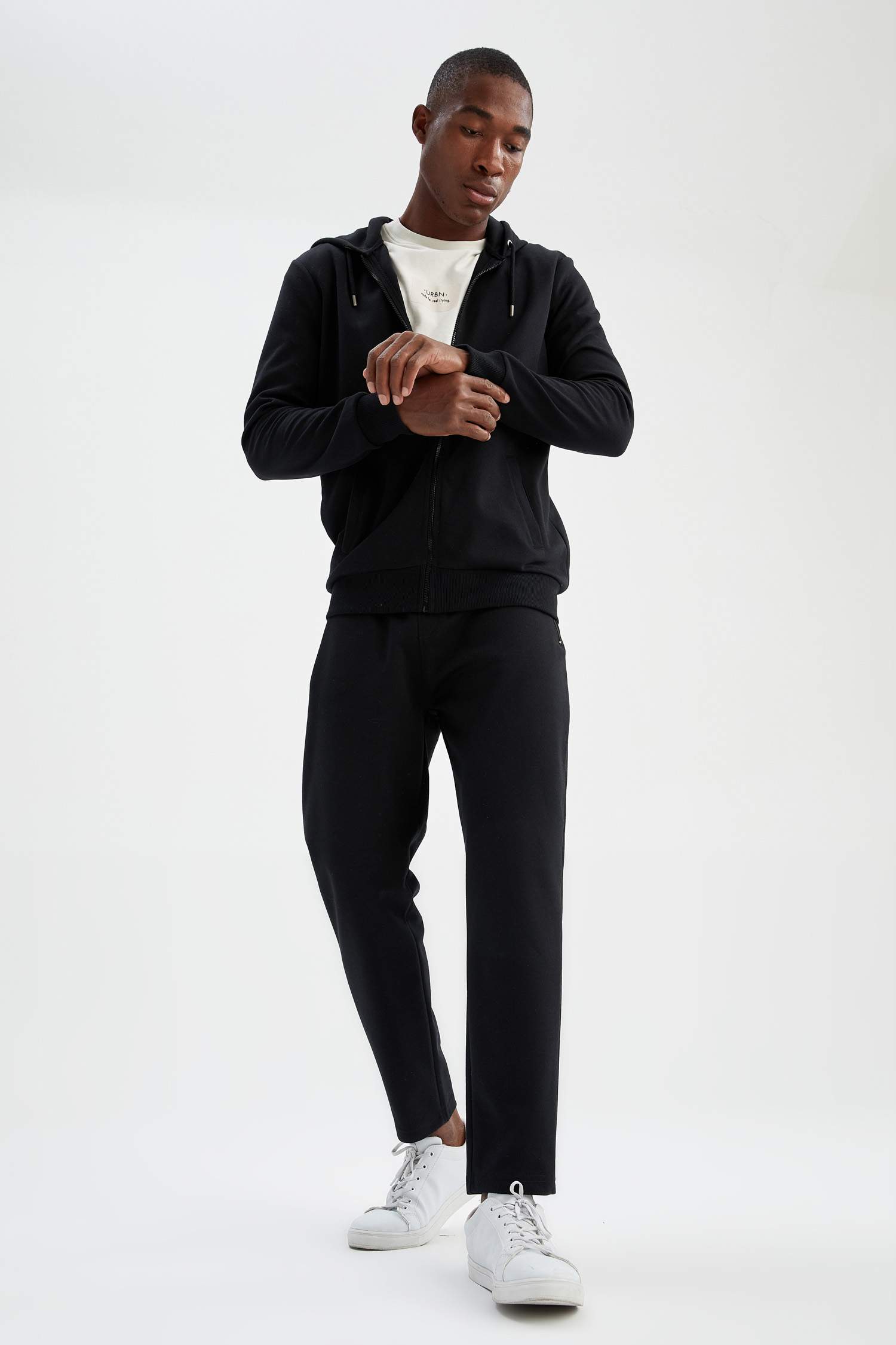 Regular Fit Kapüşonlu Fermuarlı Sweatshirt