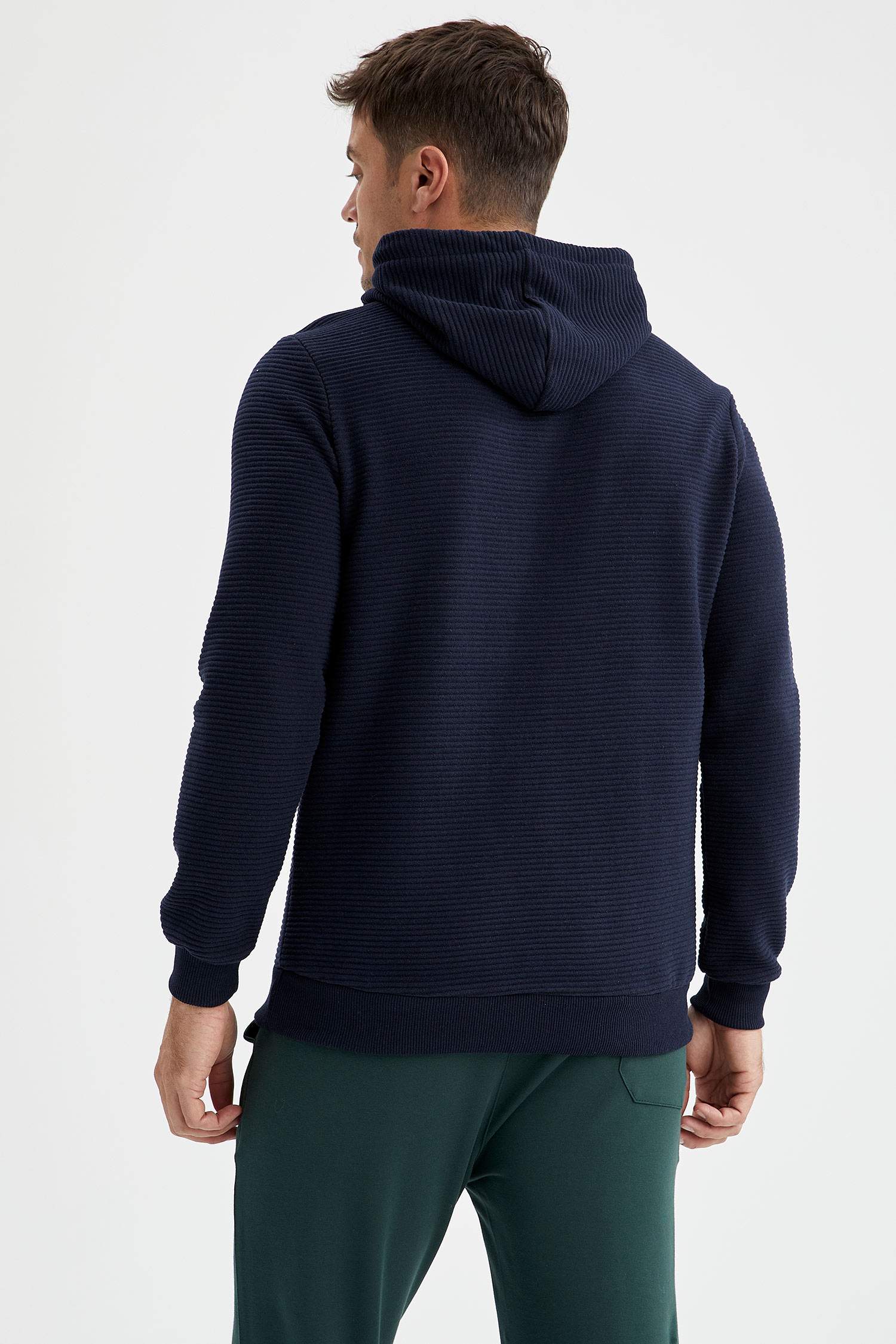 Regular Fit Kapüşonlu Basic Sweatshirt