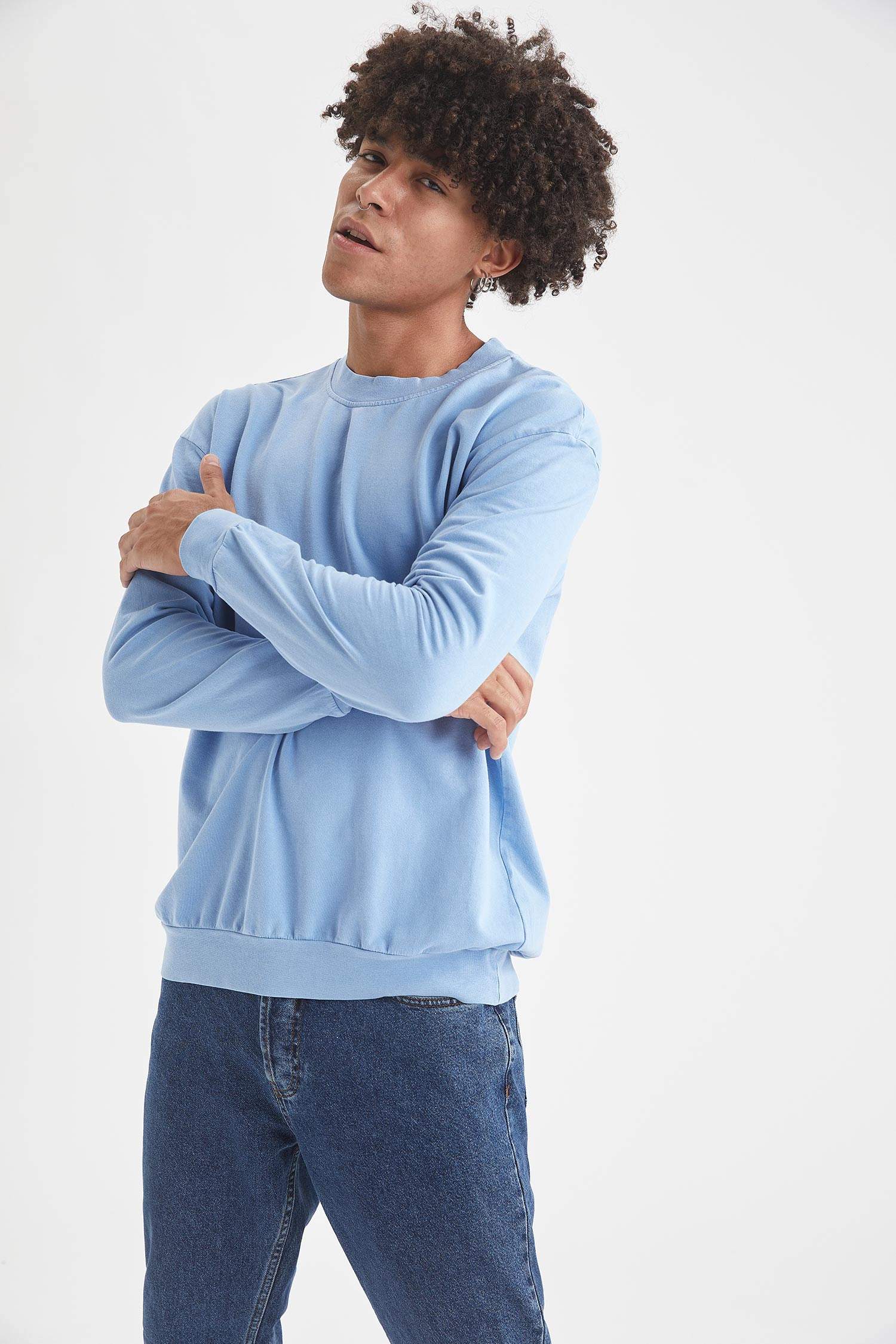 Oversize Fit Bisiklet Yaka Yıkama Efektli Sweatshirt