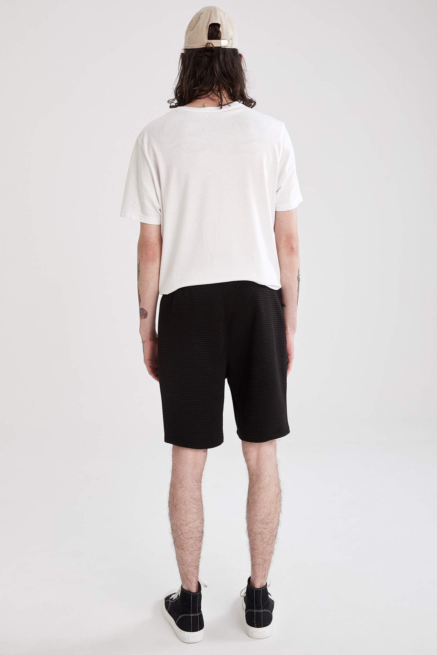 Slim Fit Basic Şort