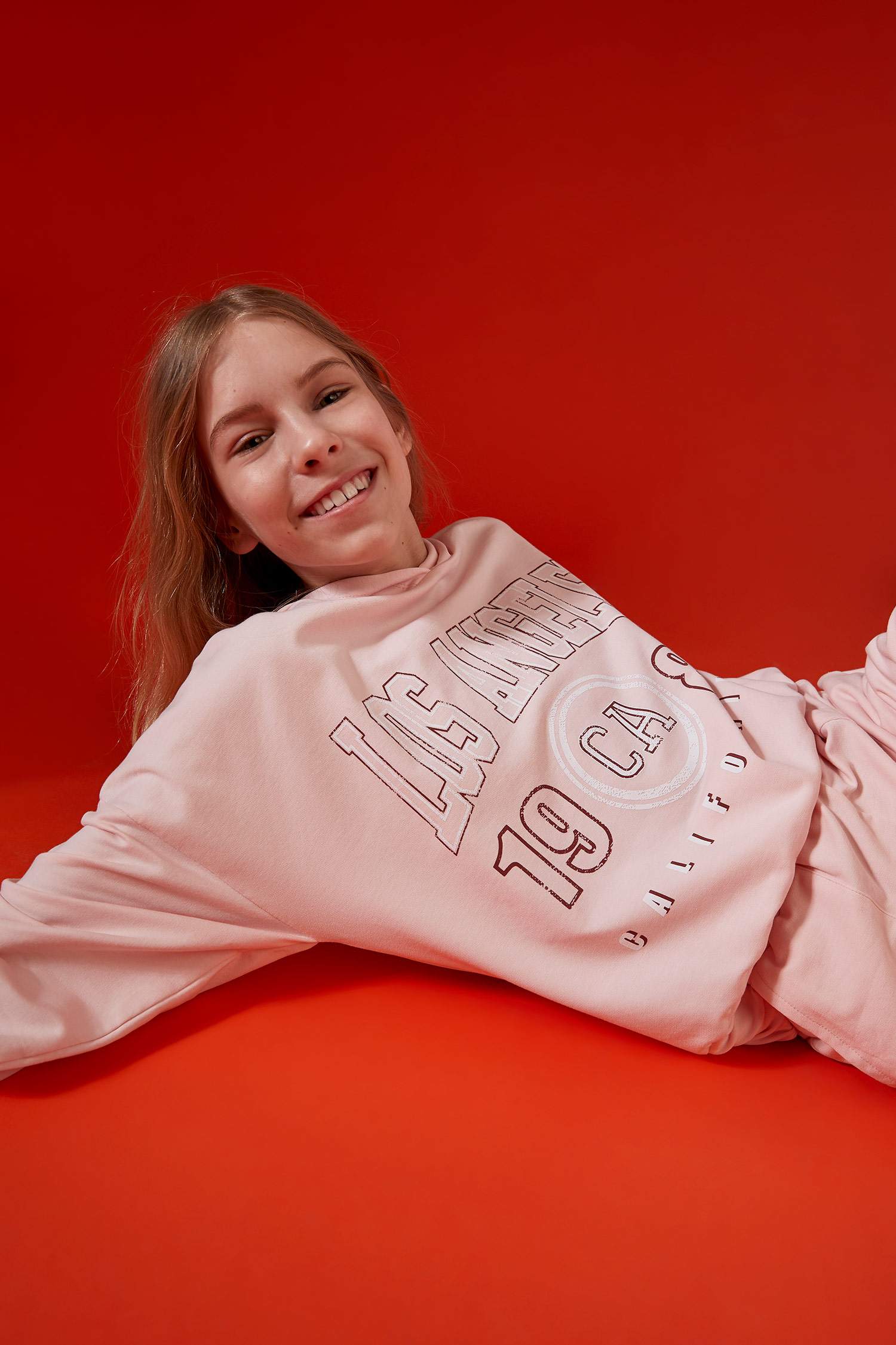 Kız Çocuk Yazı Baskılı Kapüşonlu Sweatshirt