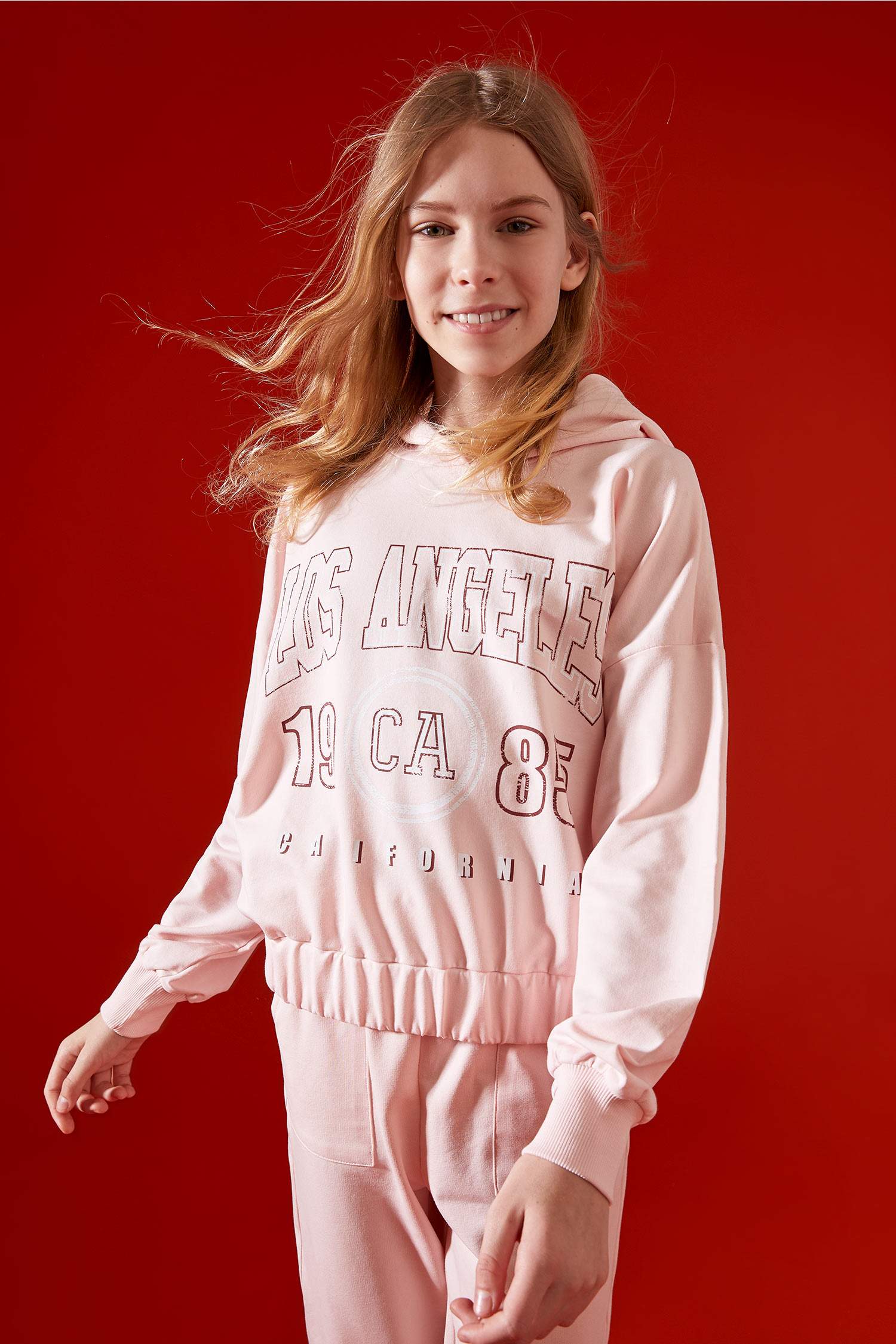 Kız Çocuk Yazı Baskılı Kapüşonlu Sweatshirt