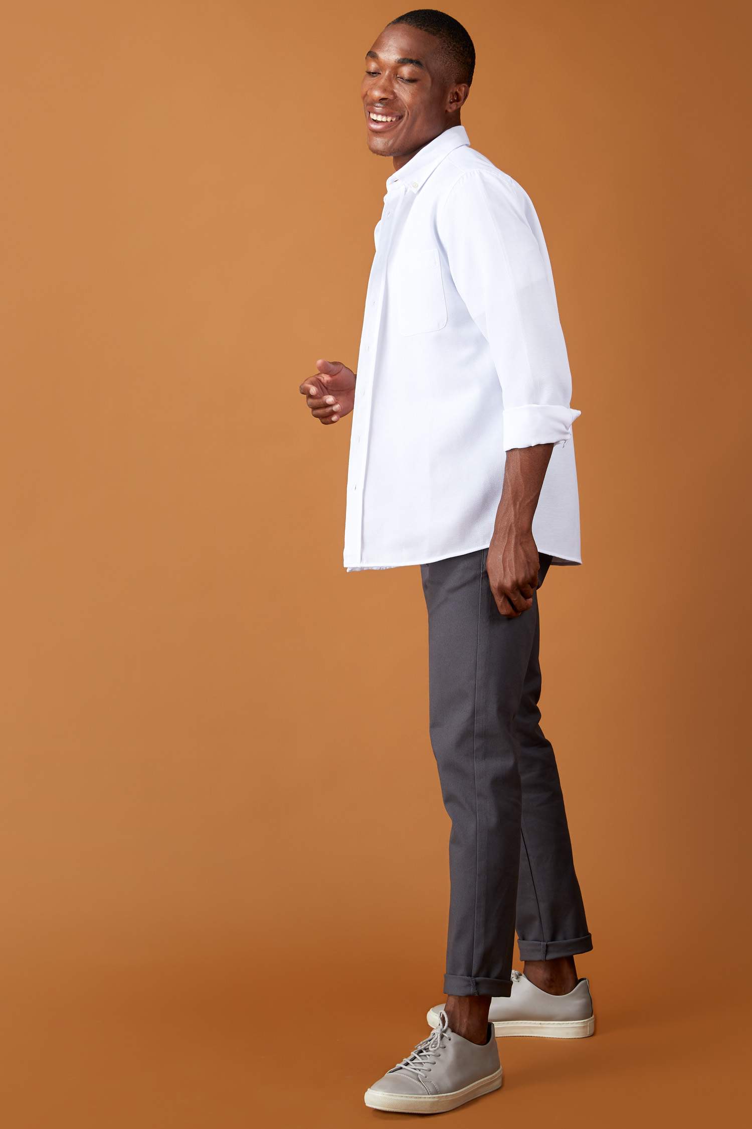 Regular Fit Basic Chino Pantolon