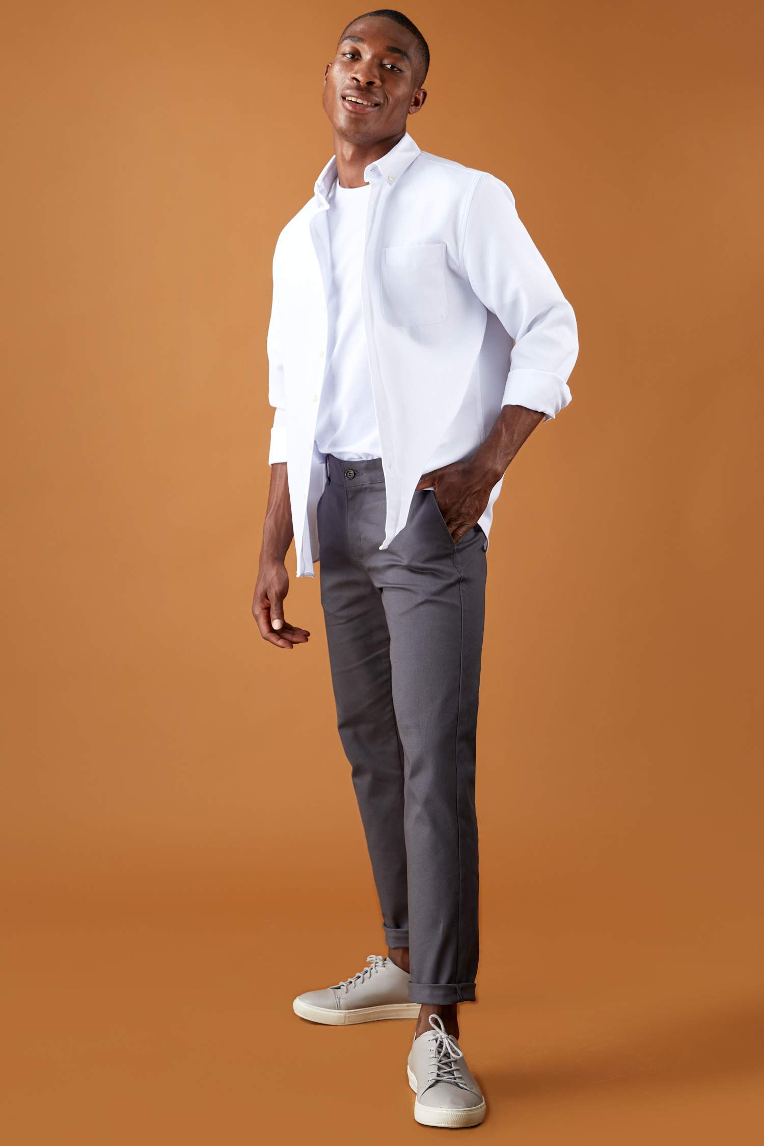 Regular Fit Basic Chino Pantolon