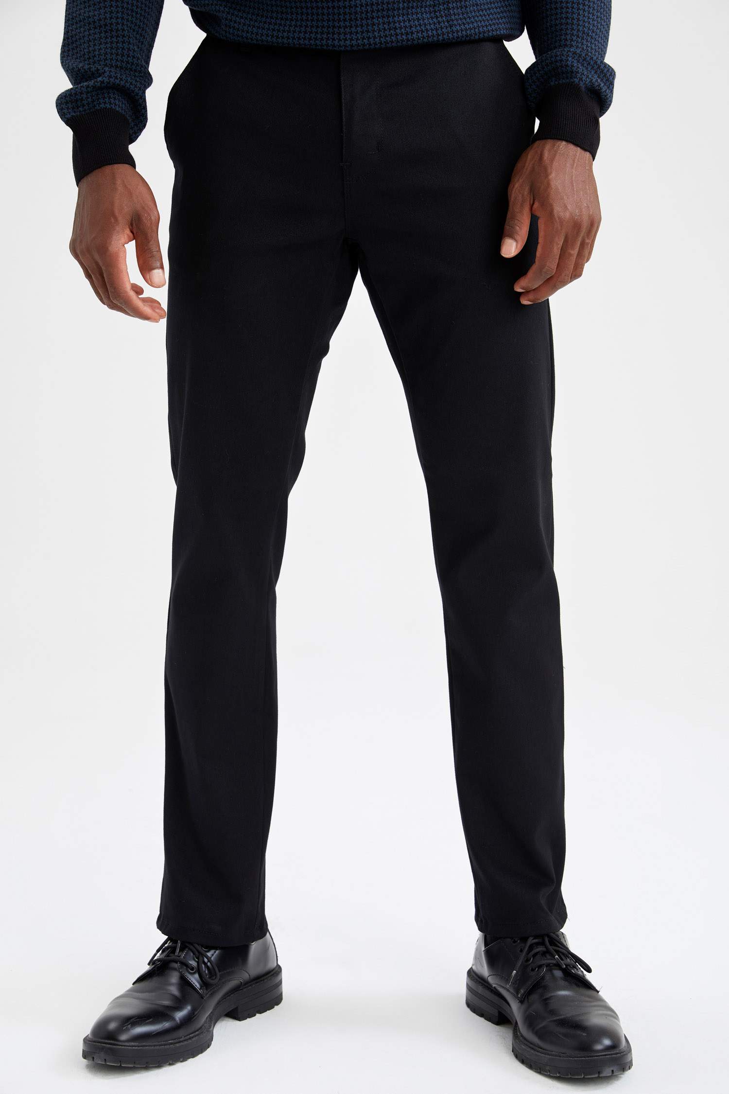 Regular Fit Basic Chino Pantolon