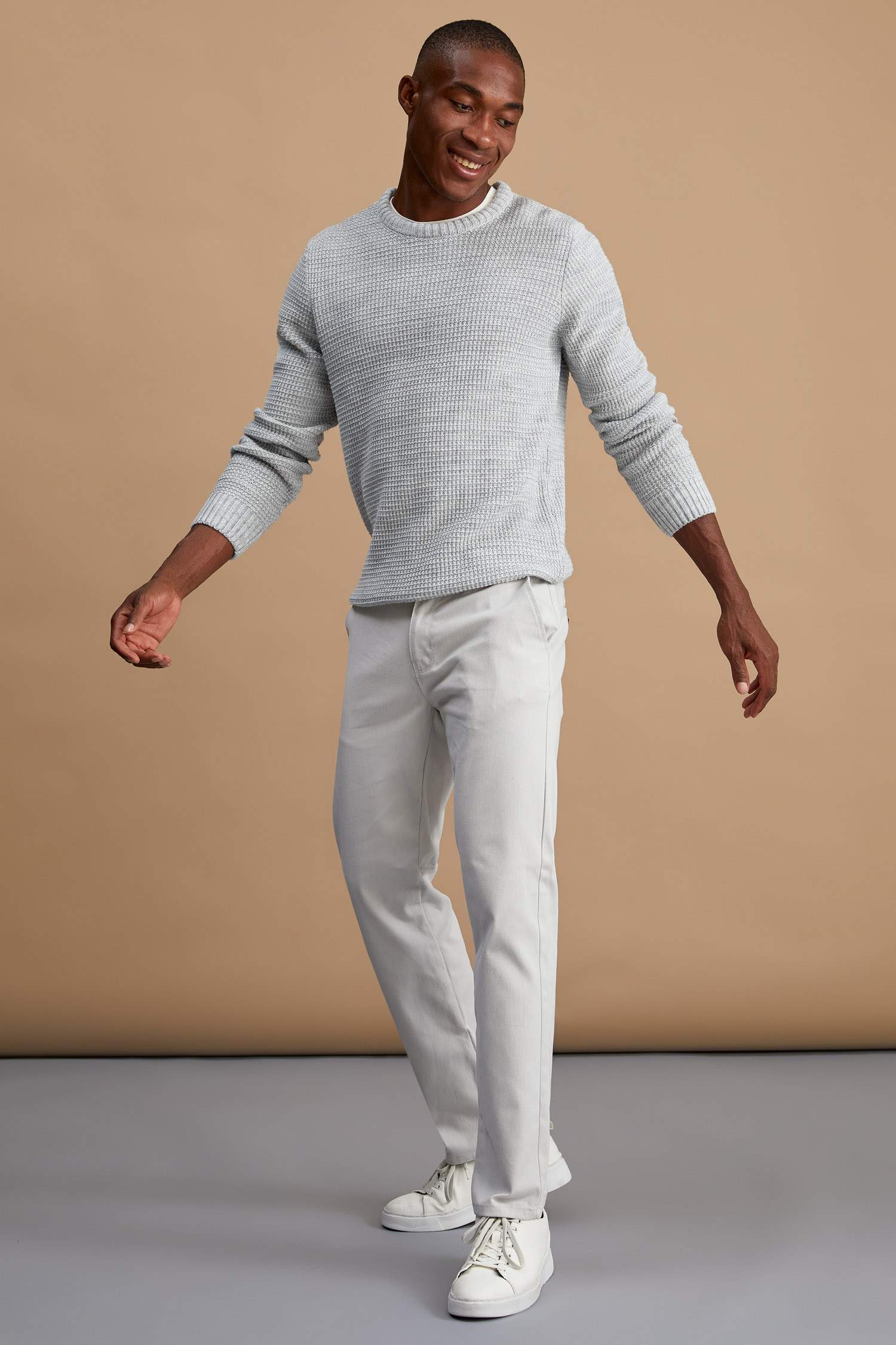 Regular Fit Basic Chino Pantolon